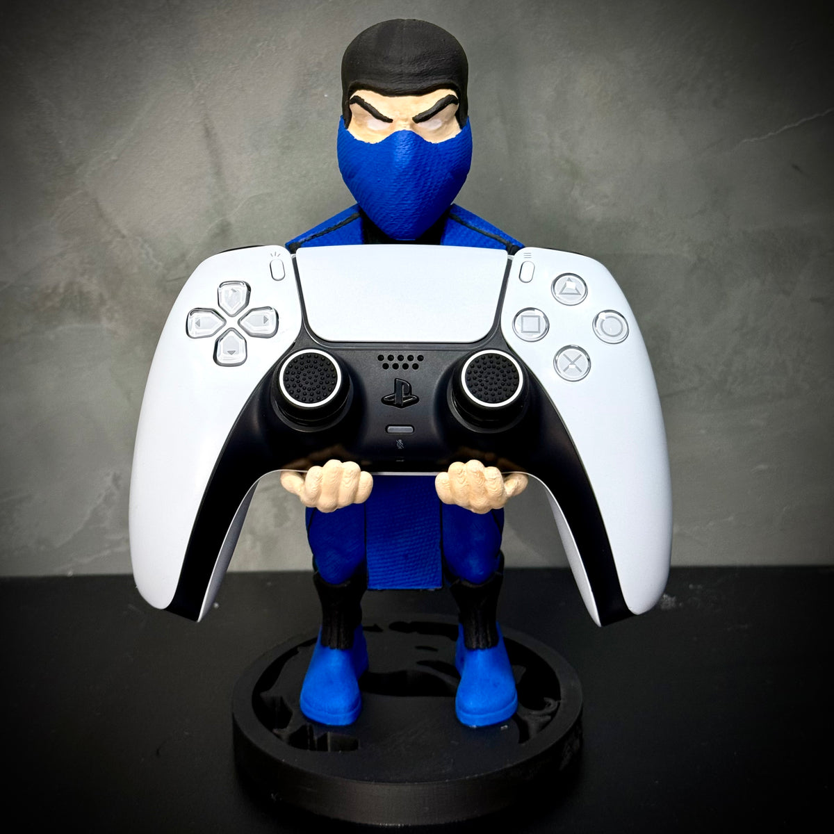 Suporte Premium Para Controle Videogames Subzero Mortal Kombat de luxo pintado a mão Pronta Entrega