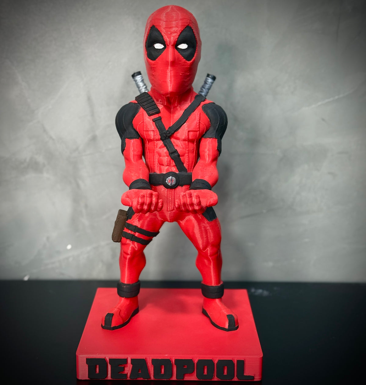 Suporte Premium Para Controle de Playstation e Xbox Deadpool de luxo pintado a mão Pronta Entrega com chaveiro de brinde