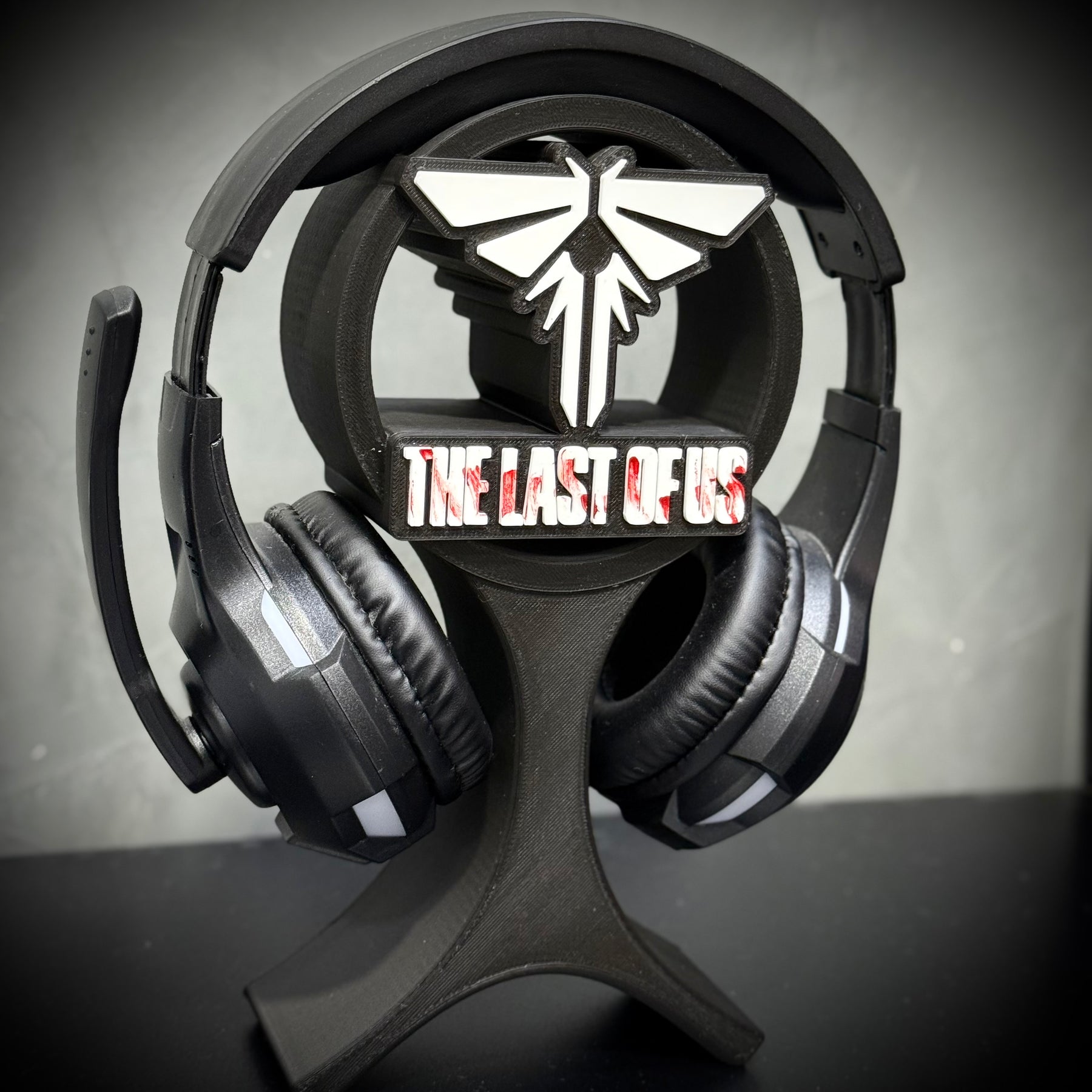 Suporte Premium Para Headset Fone Gamer The Last of Us de Luxo de luxo pintado a mão +CHAVEIRO DE BRINDE Pronta Entrega