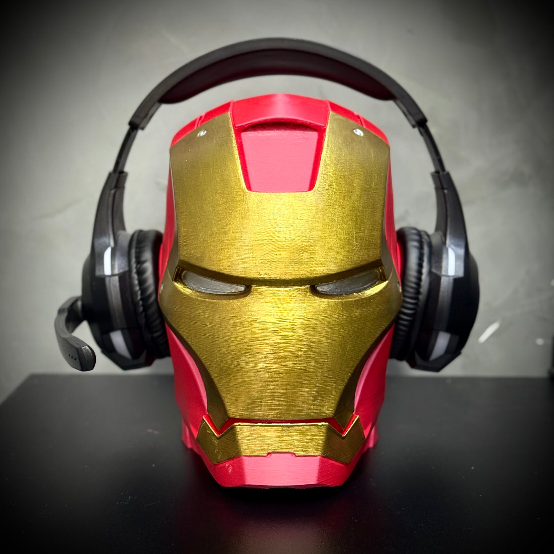 Suporte/Decoração Para Headset Fone Gamer - Homem de Ferro (Iron Man) de luxo pintado a mão Pronta Entrega