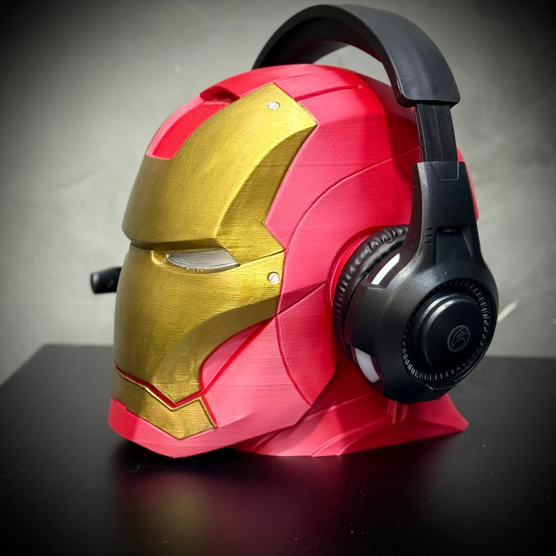 Suporte/Decoração Para Headset Fone Gamer - Homem de Ferro (Iron Man) de luxo pintado a mão Pronta Entrega