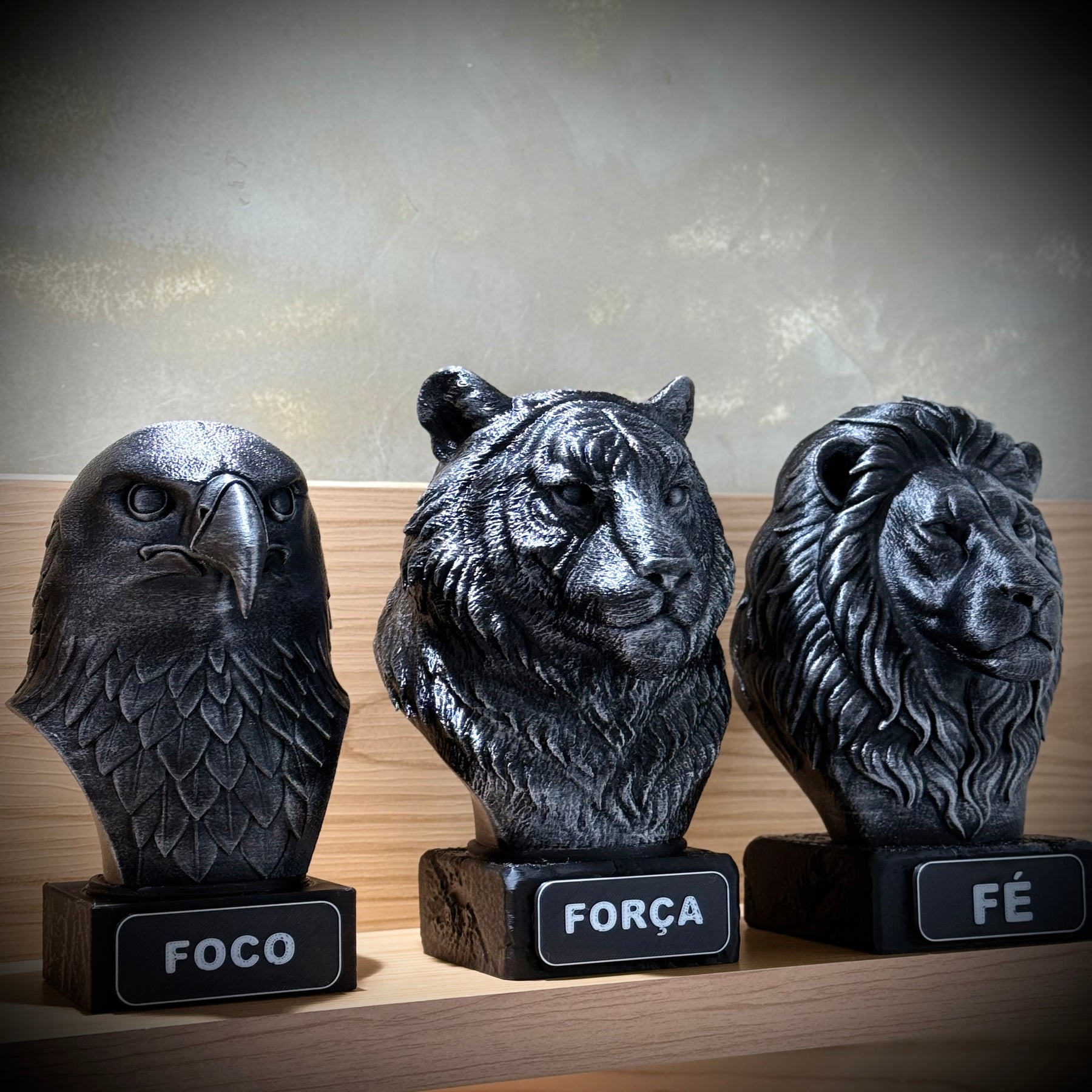 Kit 3 Bustos Premium Decorativos Aguia Foco, Tigre Força, Leão Fé, de Luxo pintados a mão, Pronta entrega