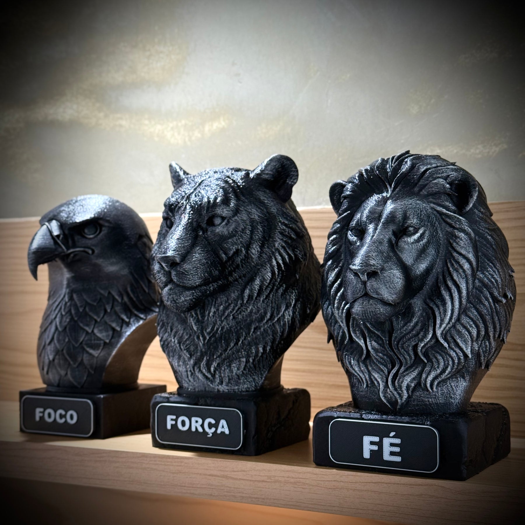 Kit 3 Bustos Premium Decorativos Aguia Foco, Tigre Força, Leão Fé, de Luxo pintados a mão, Pronta entrega