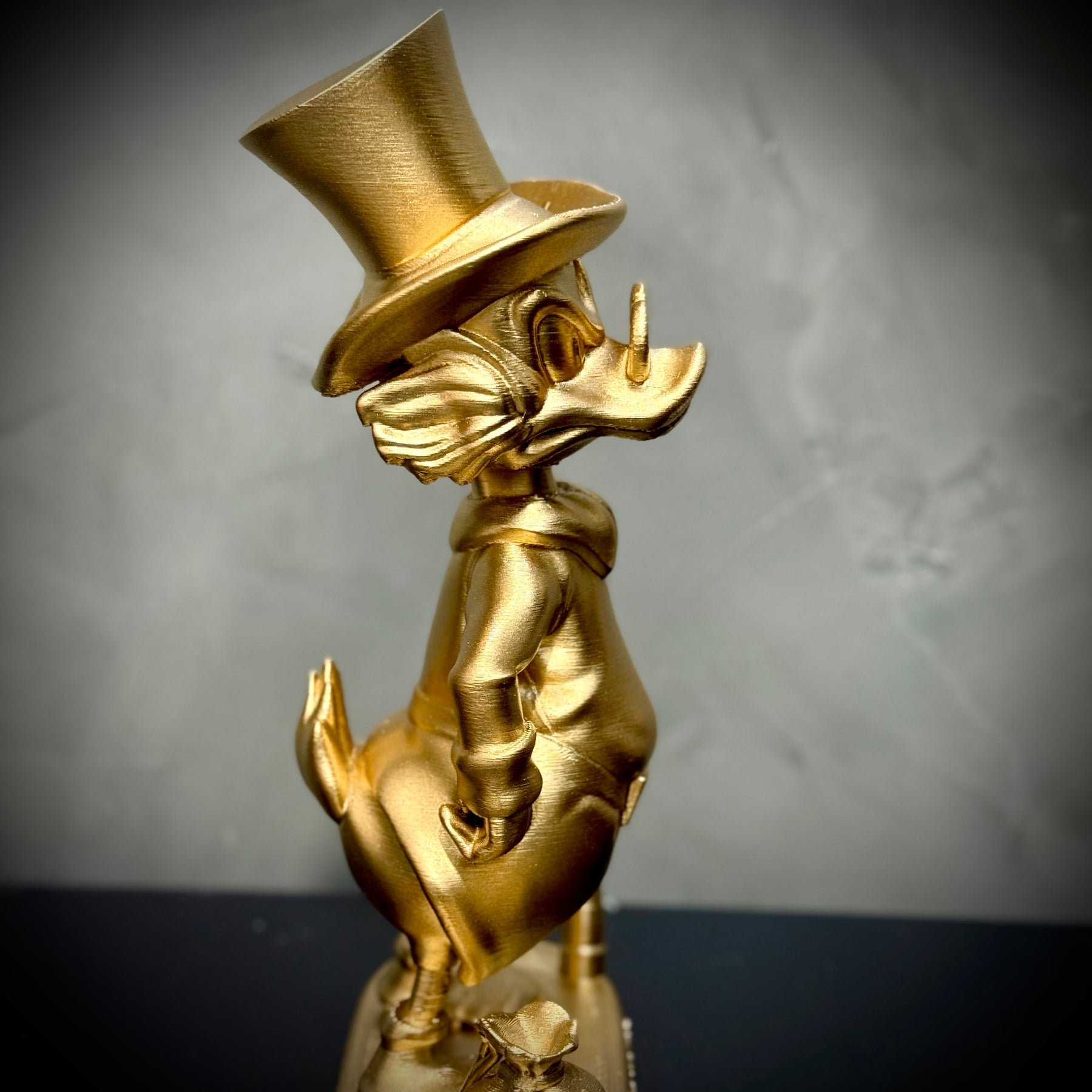 The Golden Duck – ( Figure Tio Patinhas Dourado) Premium Decorativo de Luxo pintado a mão, Pronta entrega