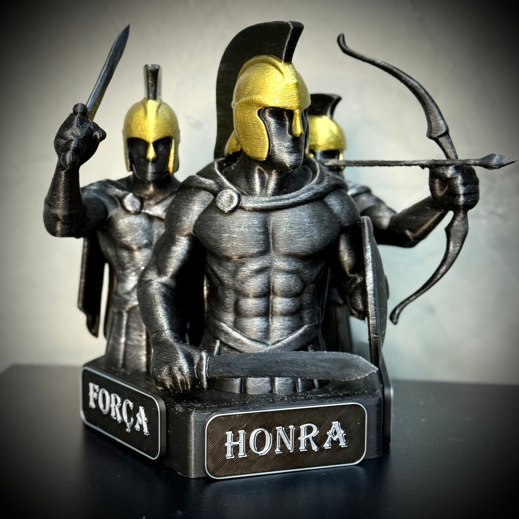 The Spartan Honor – Os Três Espartanos: Força, Honra e Coragem Premium Decorativo de Luxo pintado a mão, Pronta entrega