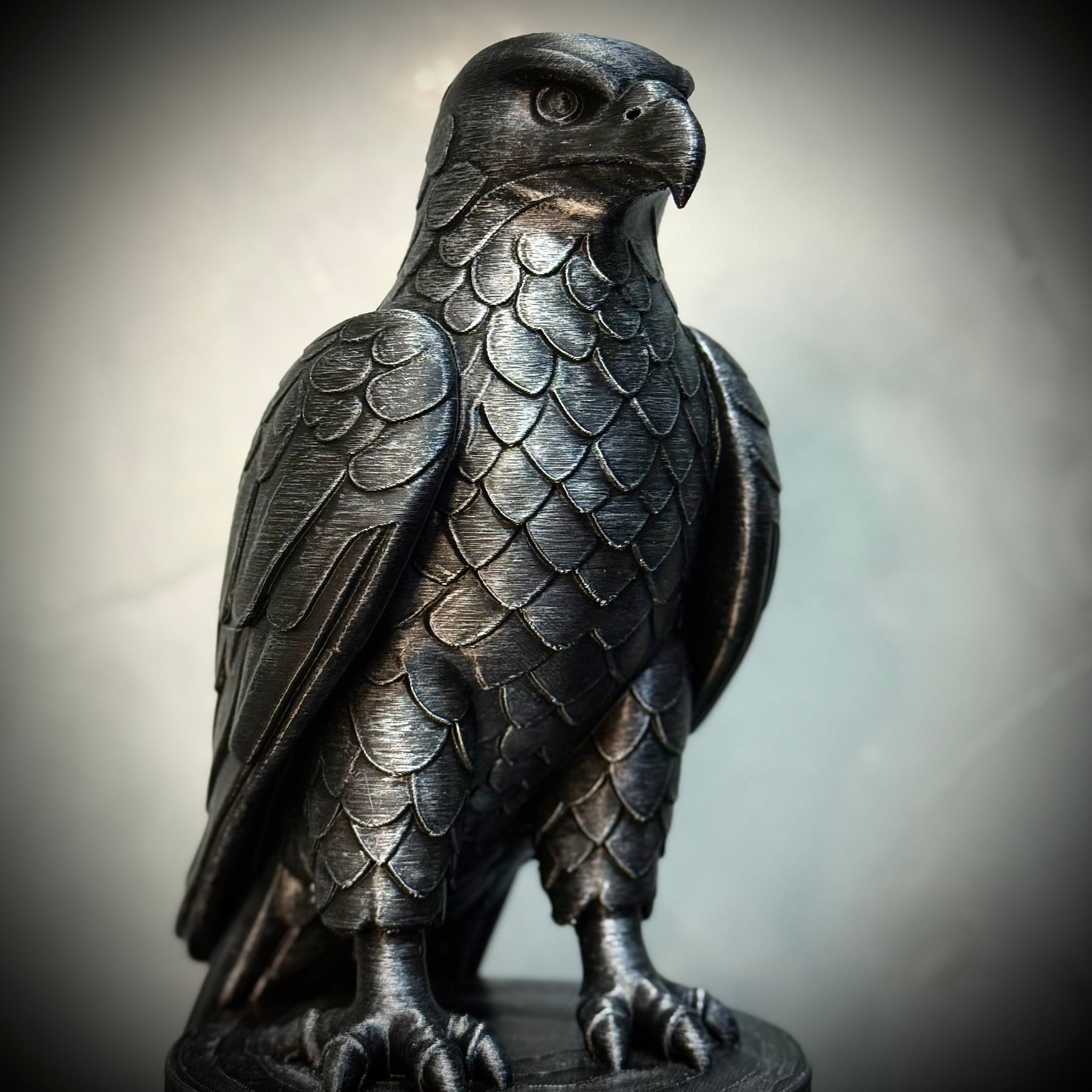 The eagle of perseverance – ( Figure Aguia da Perseverança) Premium Decorativo de Luxo pintado a mão, Pronta entrega