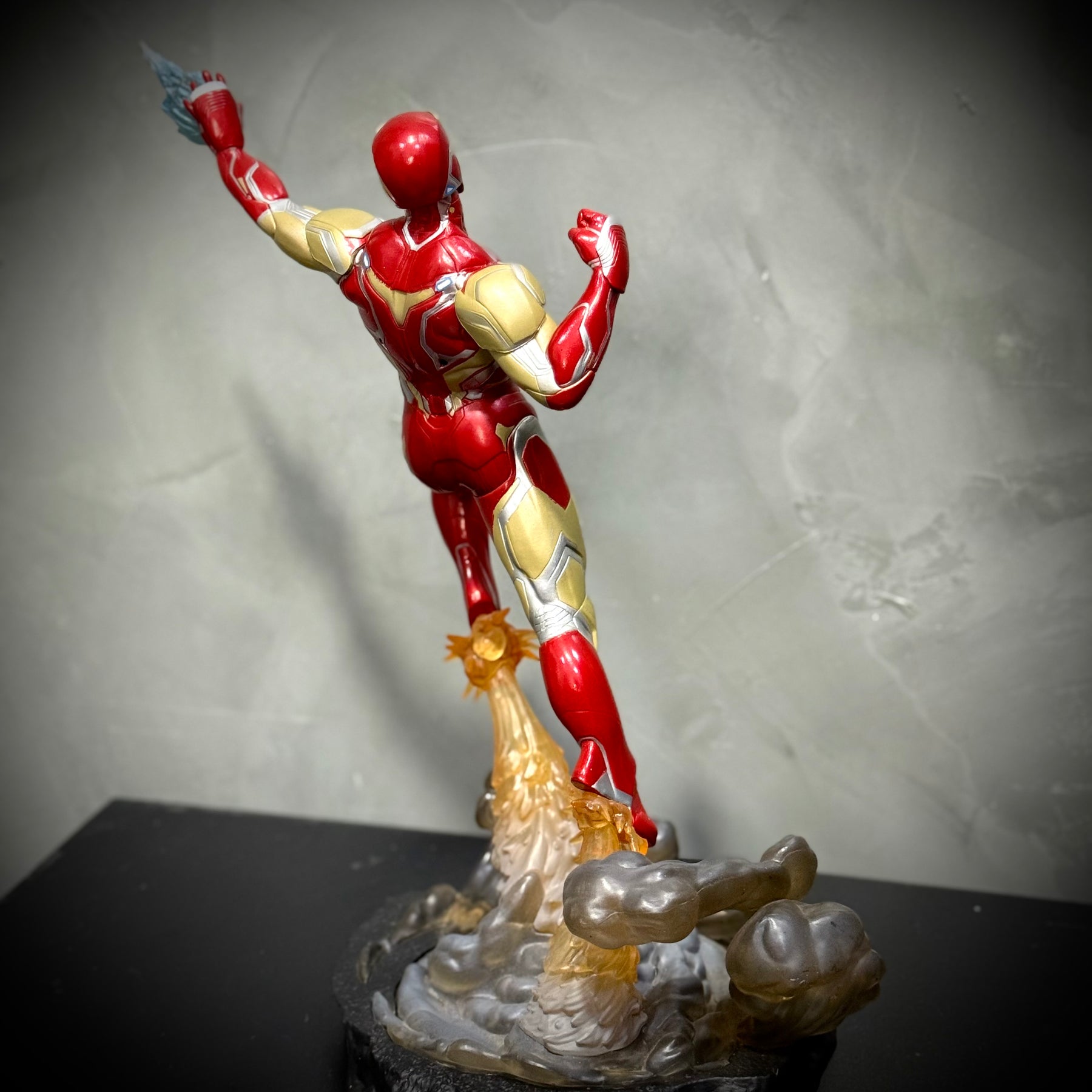 Action Figure Boneco Homem de ferro ( Iron man) de luxo pintado a mão Pronta Entrega Peça única