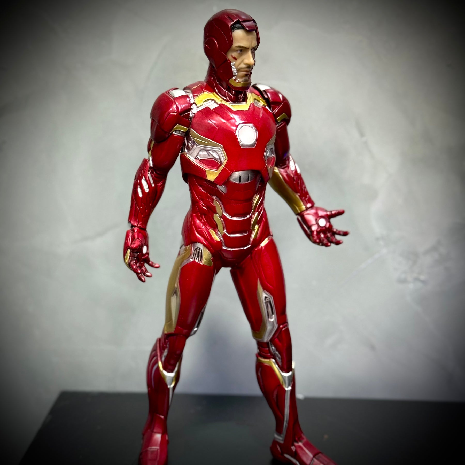 Action Figure Boneco Tony Stark ( Homem de ferro ) de luxo pintado a mão Pronta Entrega Peça única