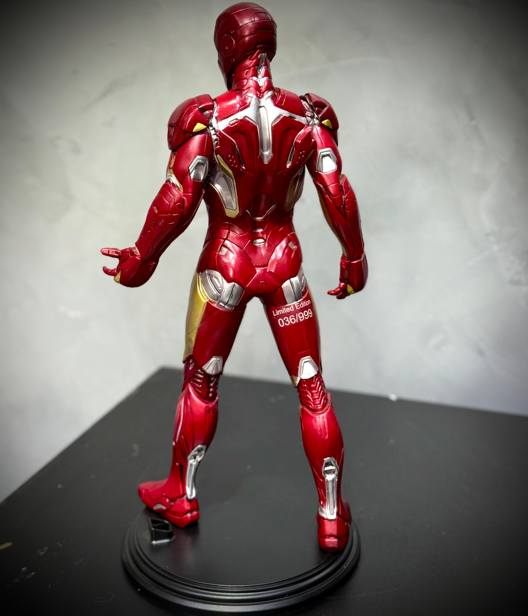 Action Figure Boneco Tony Stark ( Homem de ferro ) de luxo pintado a mão Pronta Entrega Peça única