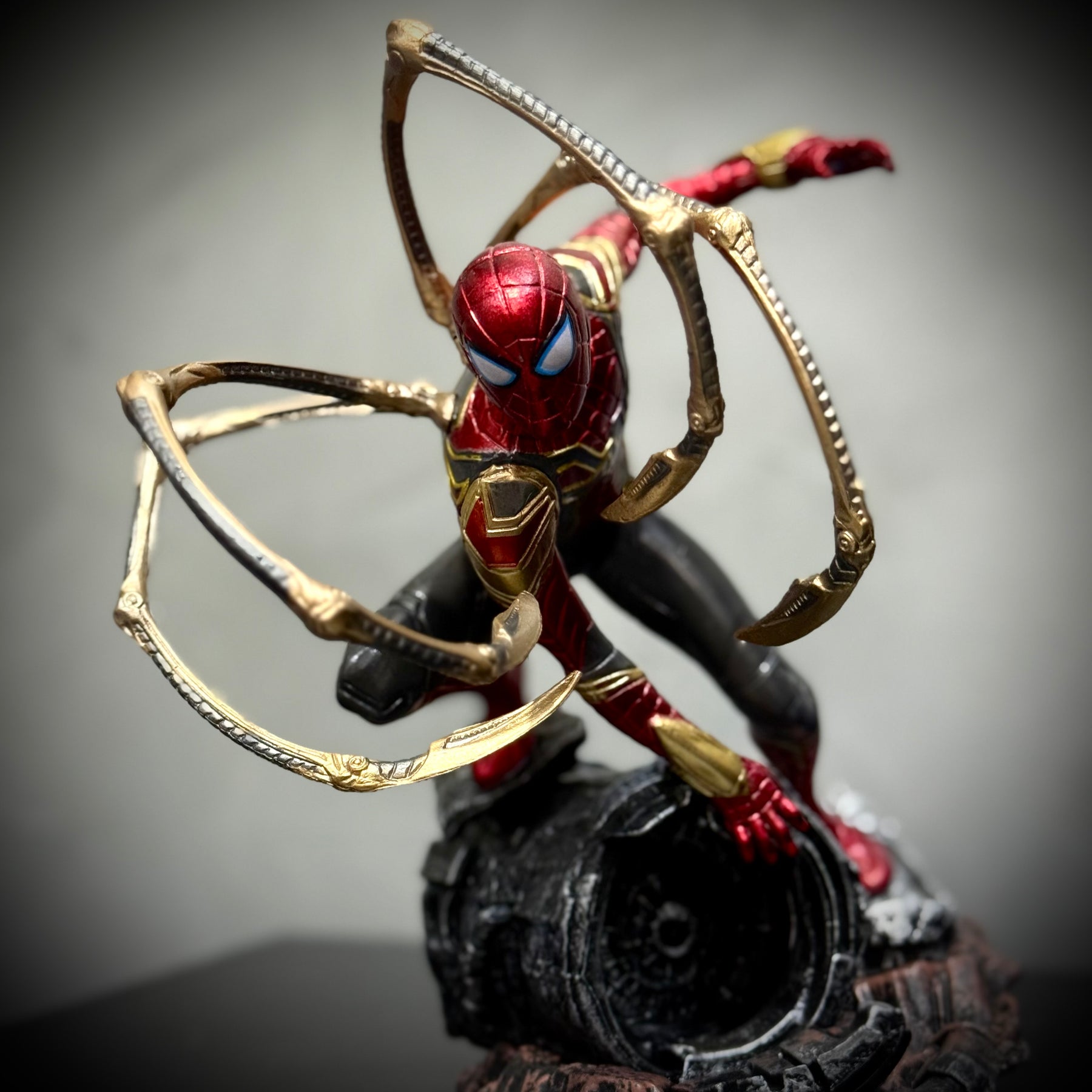 Action Figure Boneco Homem aranha Spider man ( Traje Stark ) Grande de luxo pintado a mão Pronta Entrega Peça única
