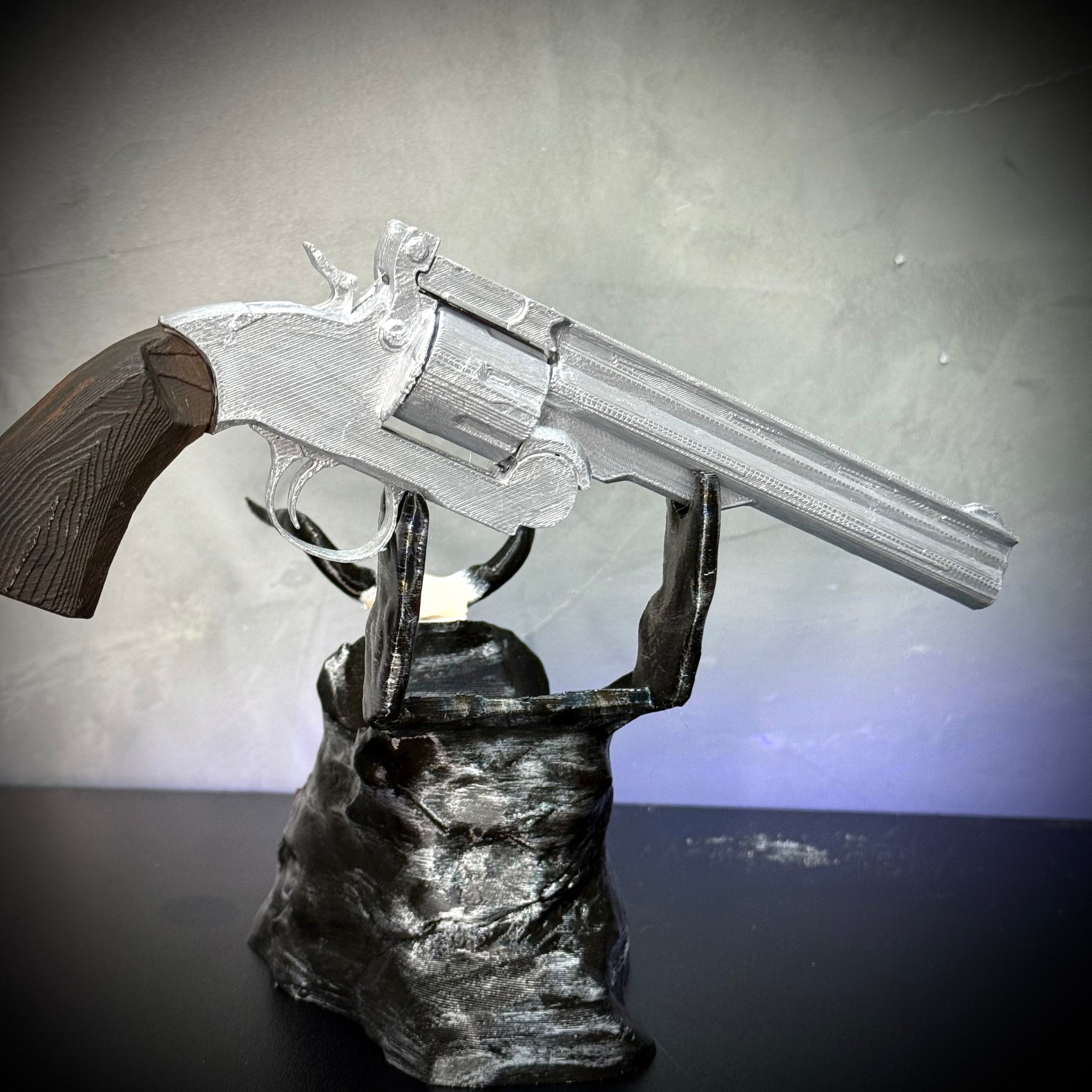 Suporte Premium Para Controle Ps5/ Ps4 e Xbox Red Dead Redemption 2 de luxo pintado a mão + CHAVEIRO DE BRINDE Pronta Entrega