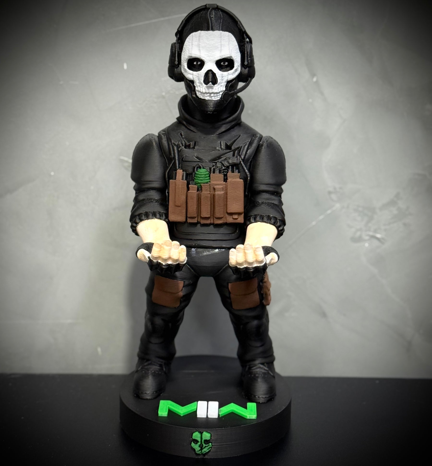 Suporte Premium Para Controle de Playstation e Xbox Ghost Call of Duty de luxo  pintado a mão Pronta Entrega com chaveiro de brinde