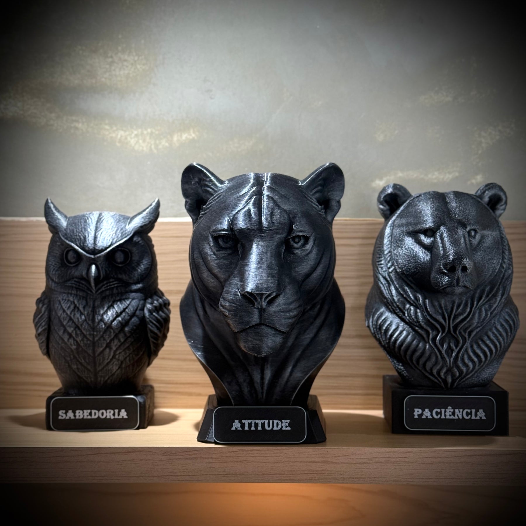 Kit 3 Bustos Premium Decorativos Coruja Sabedoria, Onça Atitude,Urso paciência , de Luxo pintados a mão, Pronta entrega
