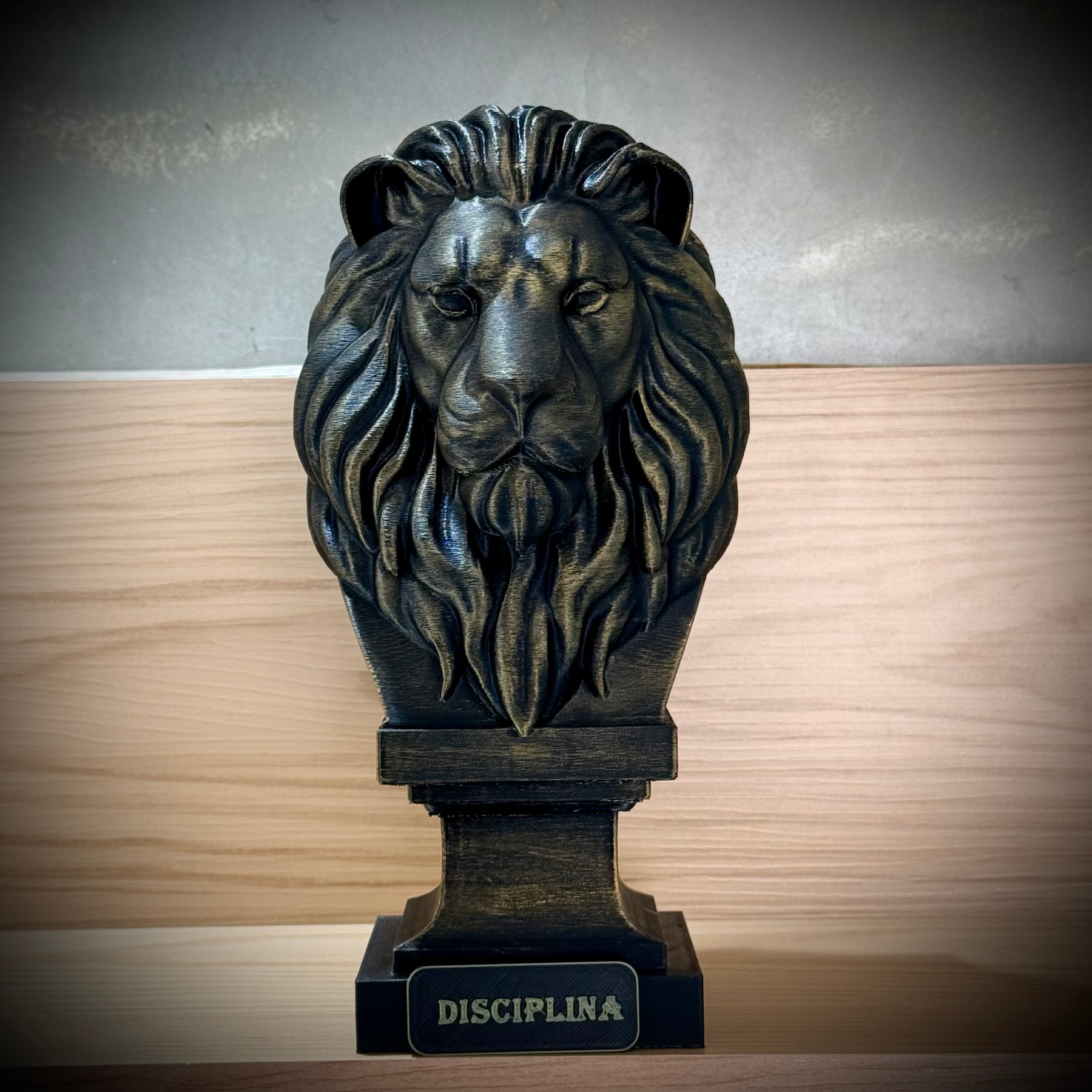 Kit 3 Totens Premium Decorativos Gold, Dourados Leão Disciplina, Lobo Execução, Aguia Foco, de Luxo pintados a mão, Pronta entrega