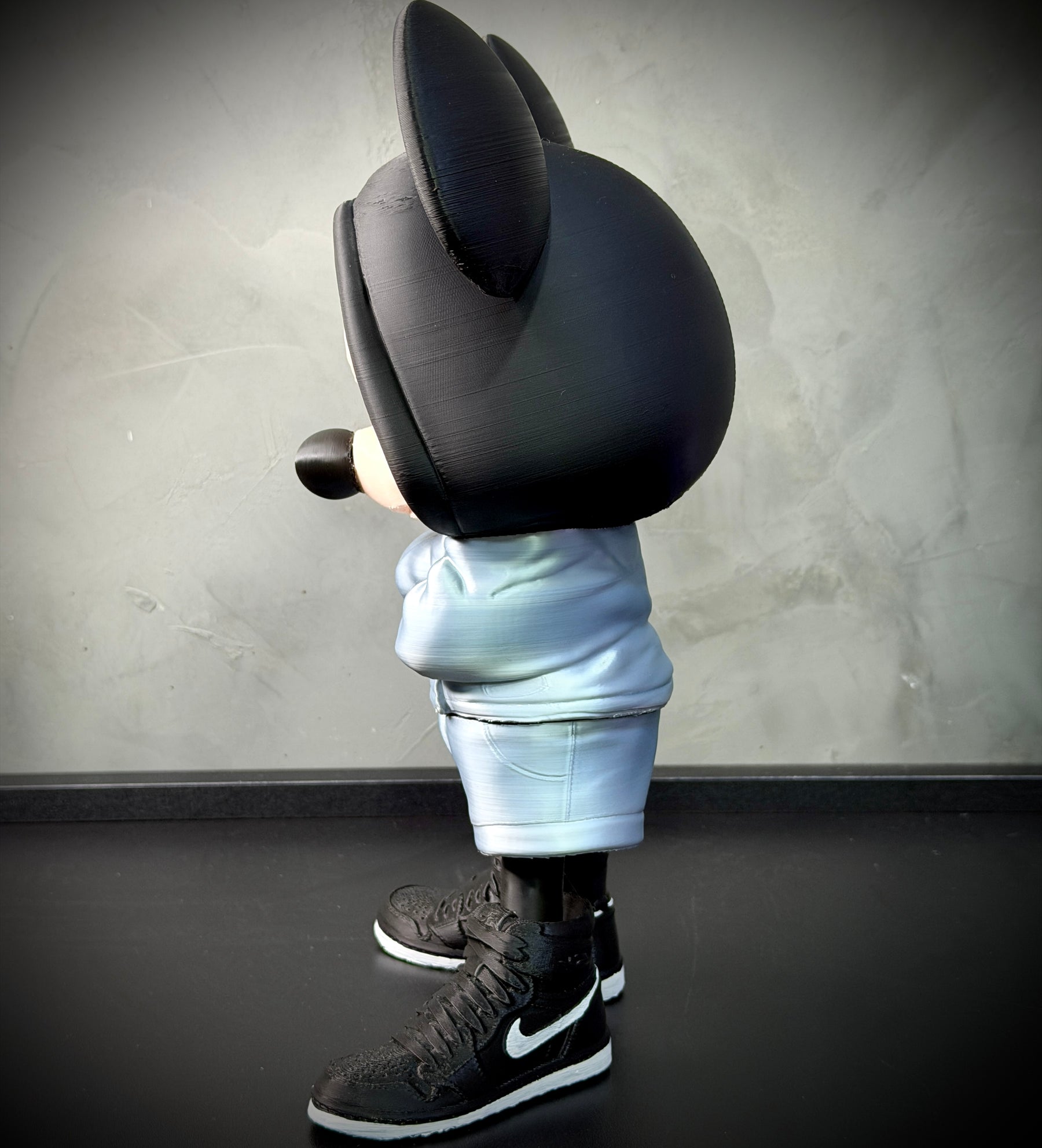 O Mickey Bolado Streetwise  – ( Figure decorativa estilo Cartoon) Premium de Luxo a mão, Pronta entrega