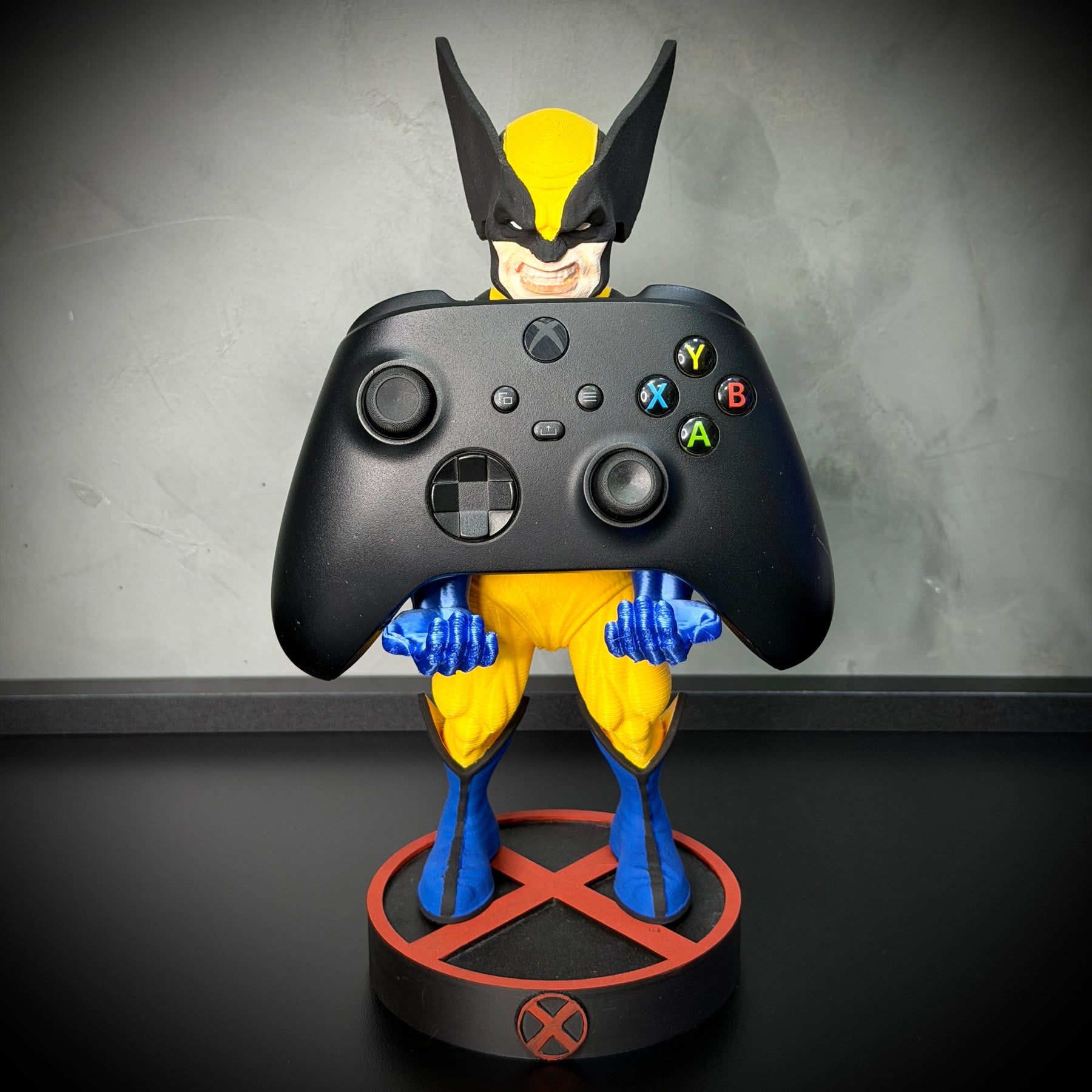 Suporte Premium Para Controle de Playstation e Xbox Wolwerine de luxo  pintado a mão Pronta Entrega com chaveiro de brinde