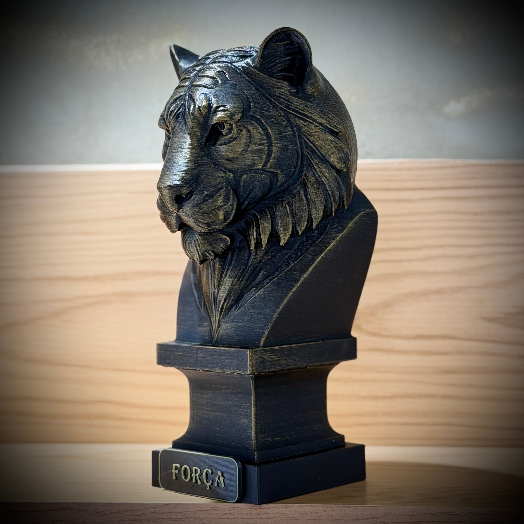 Kit 3 Totens Premium Decorativos Gold, Dourados, Aguia Foco, Tigre Força, Leão Fé de Luxo pintados a mão, Pronta entrega