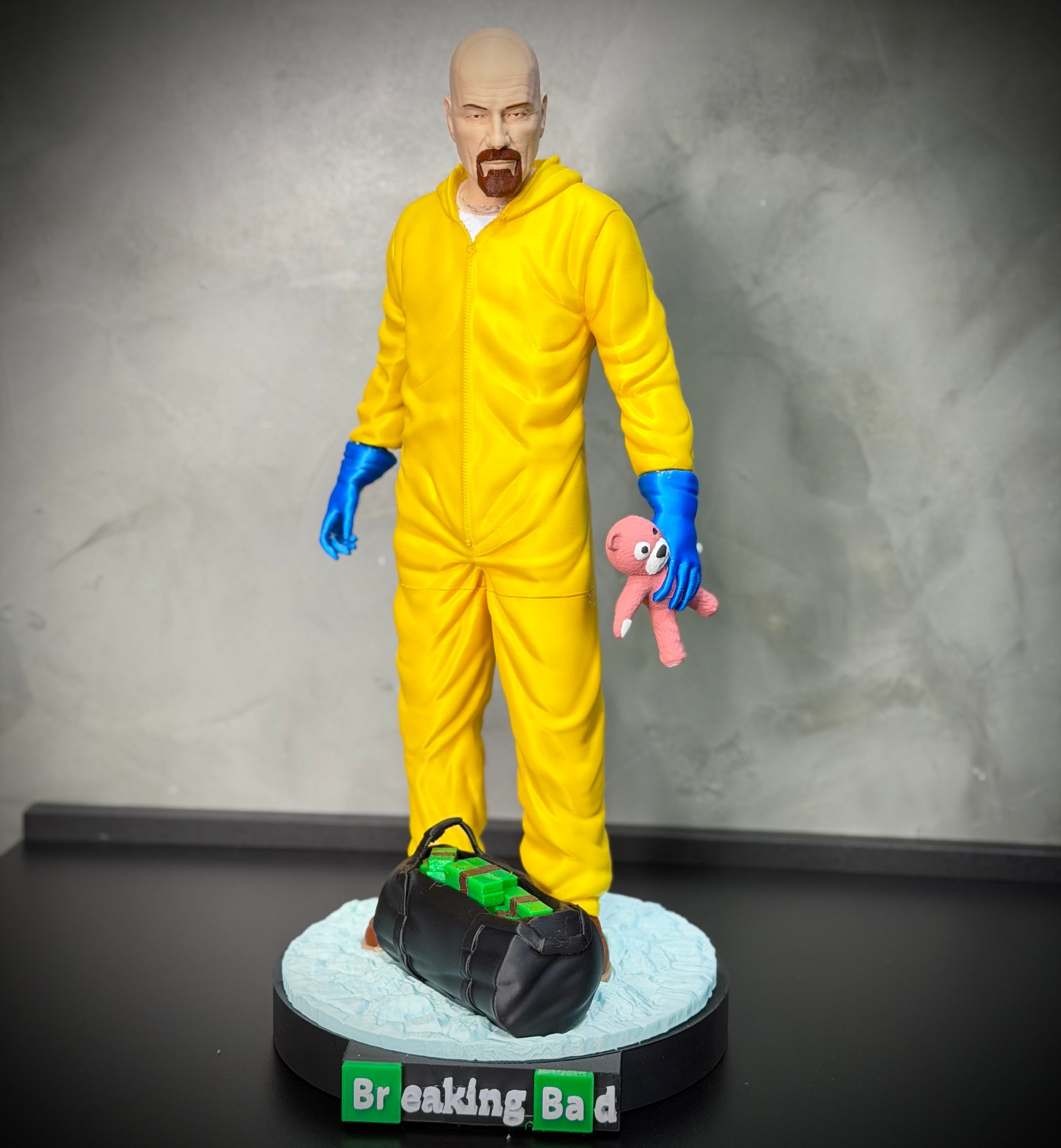 The Breaking Man – ( Figure Walter White Breaking Bad) Premium Decorativo  de Luxo pintado a mão, robusto  Pronta entrega