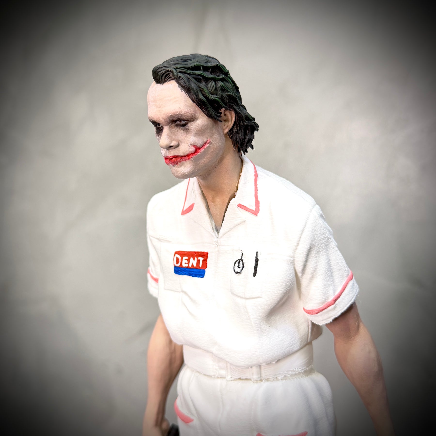 Action Figure Premium Boneco Coringa ( Heath Ledger Joker) Enfermeira Grande 35cm de luxo  pintado a mão Pronta Entrega