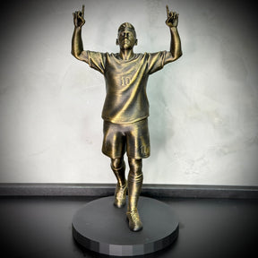 The Messi Legacy – ( Figure Messi) Premium Decorativo  de Luxo pintado a mão,grande 32 cm  Pronta entrega