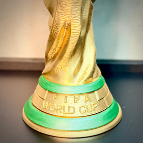 The Hexa Legacy – (Taça da Copa Tamanho Real ) Obra de Arte Decorativa Premium, pintada à mão Pronta entrega