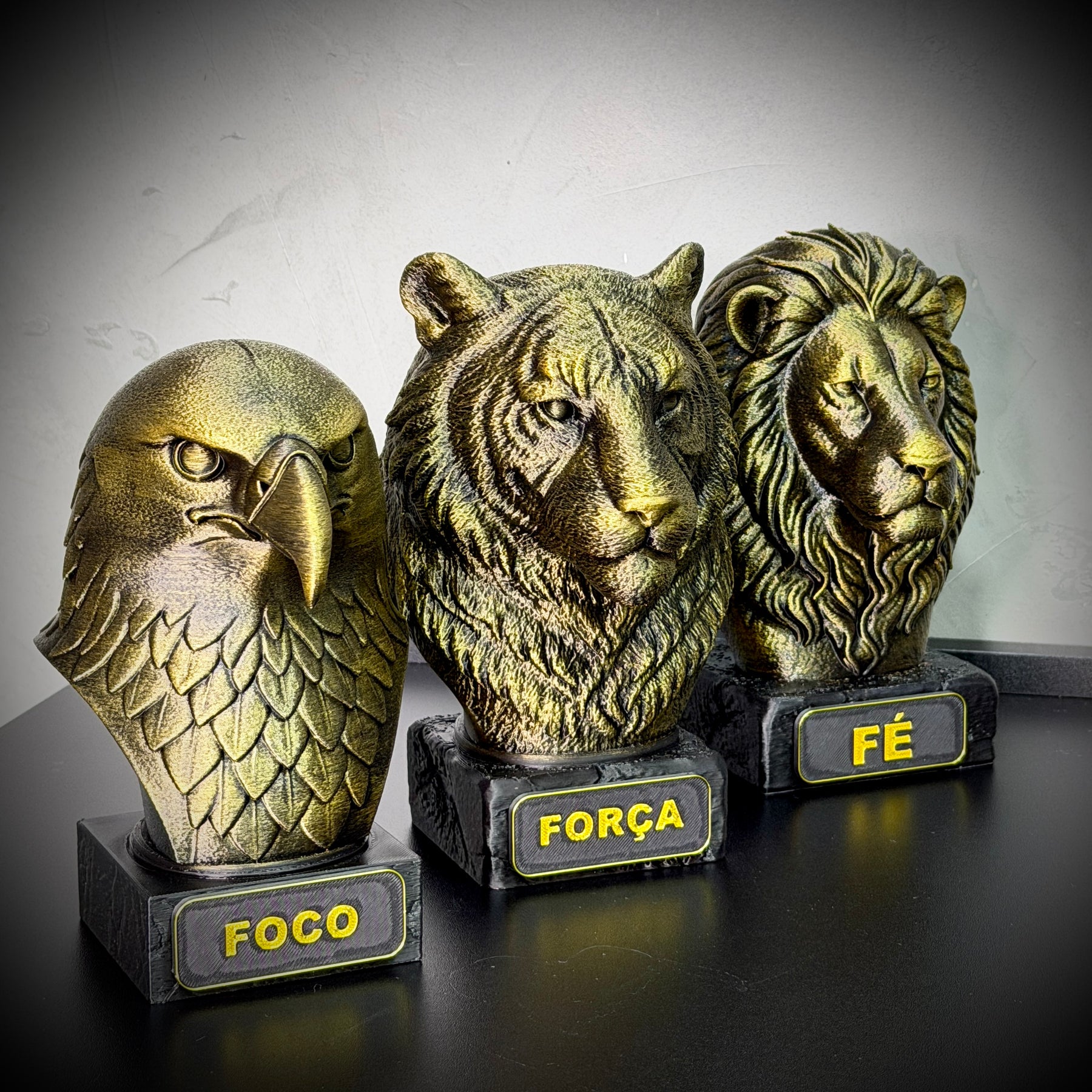 Kit 3 Bustos Premium Decorativos Aguia Foco, Tigre Força, Leão Fé, de Luxo pintados a mão, Pronta entrega