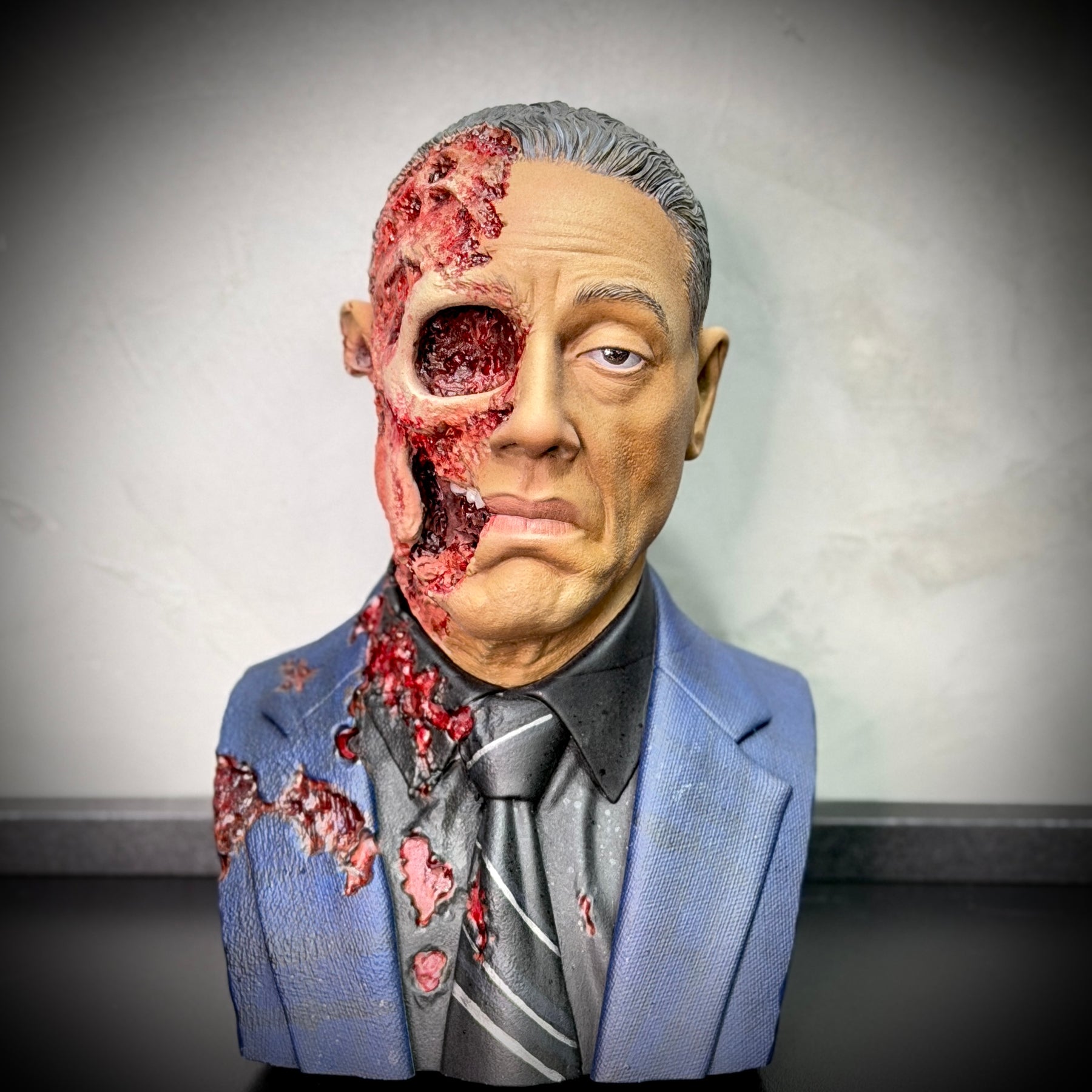 Action Figure Busto Gustavo Fring  1/4 (Breaking Bad)  de luxo Resina pintado a mão Híper Realista Pronta Entrega Peça única