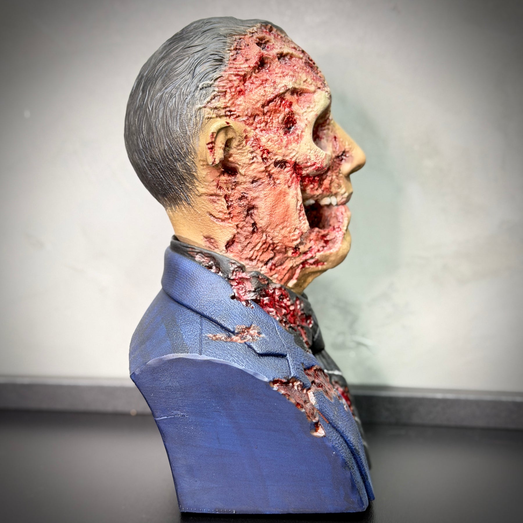 Action Figure Busto Gustavo Fring  1/4 (Breaking Bad)  de luxo Resina pintado a mão Híper Realista Pronta Entrega Peça única