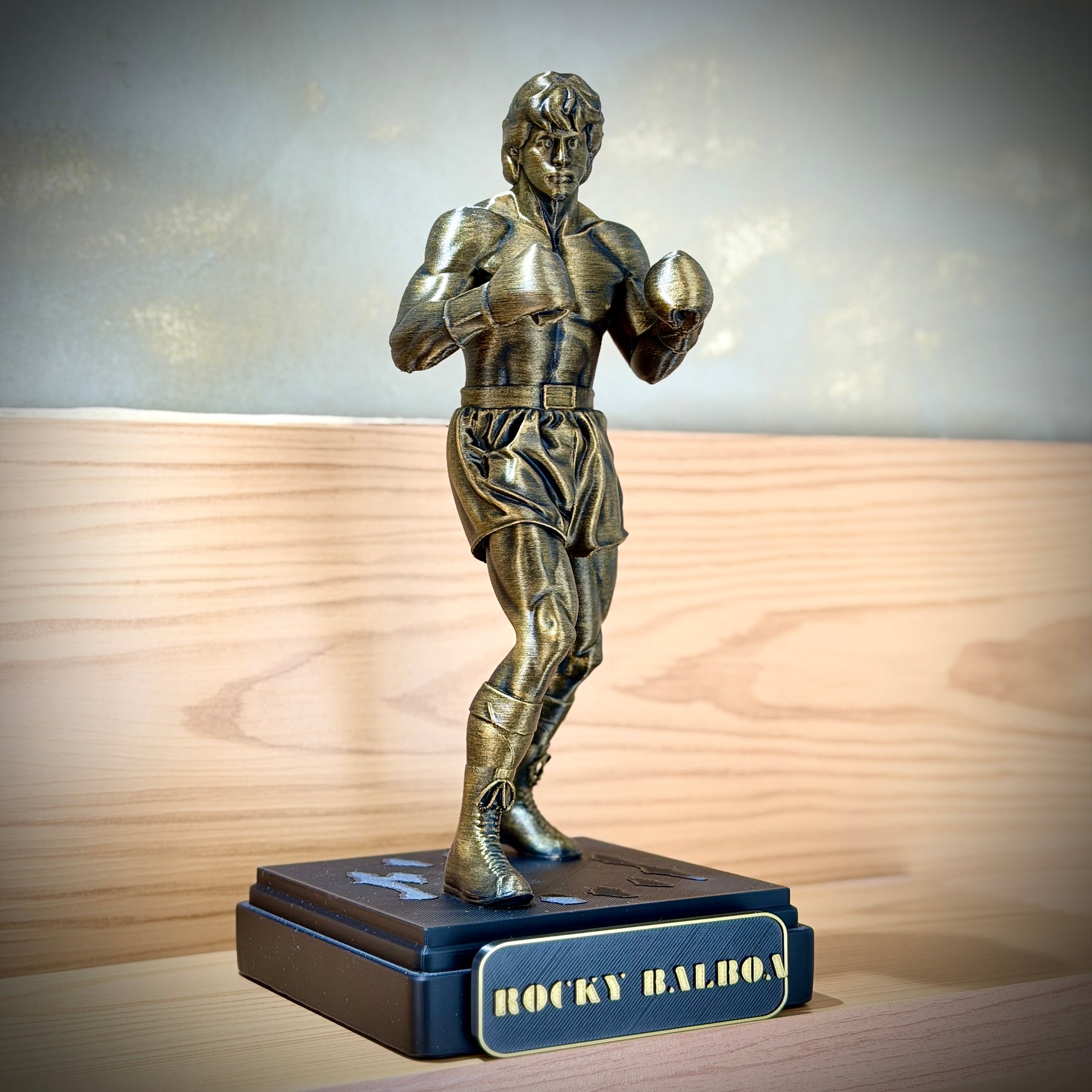 The Champion Rocky – ( Figure Rocky Balboa ) Premium Decorativo  de Luxo pintado a mão, Pronta entrega ORIGINAL.