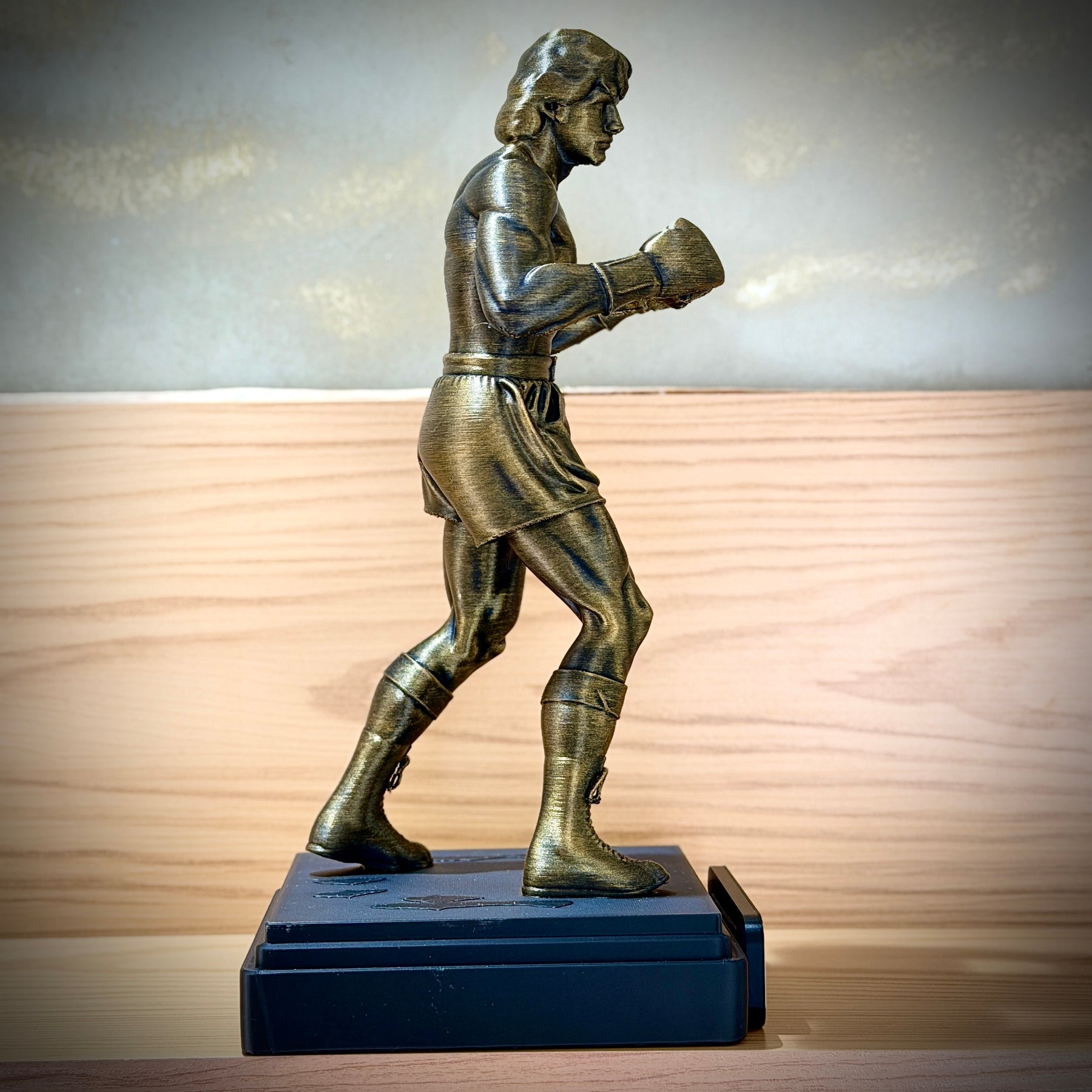 The Champion Rocky – ( Figure Rocky Balboa ) Premium Decorativo  de Luxo pintado a mão, Pronta entrega ORIGINAL.