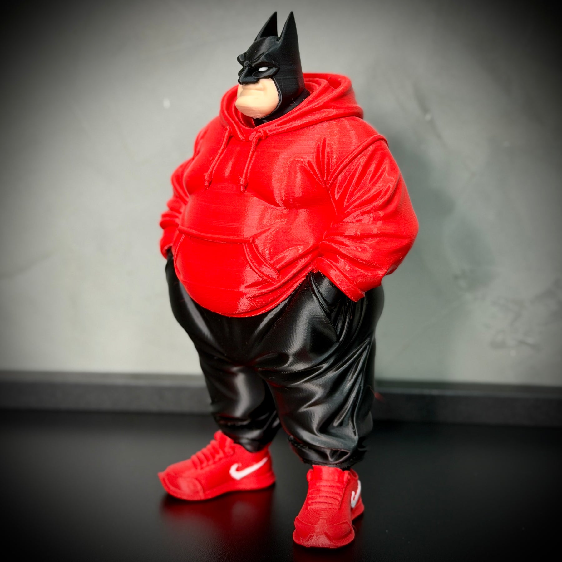 The Fat Batman Streetwise– ( Figure decorativa Batman Gordinho ) Premium de Luxo a mão, Pronta entrega