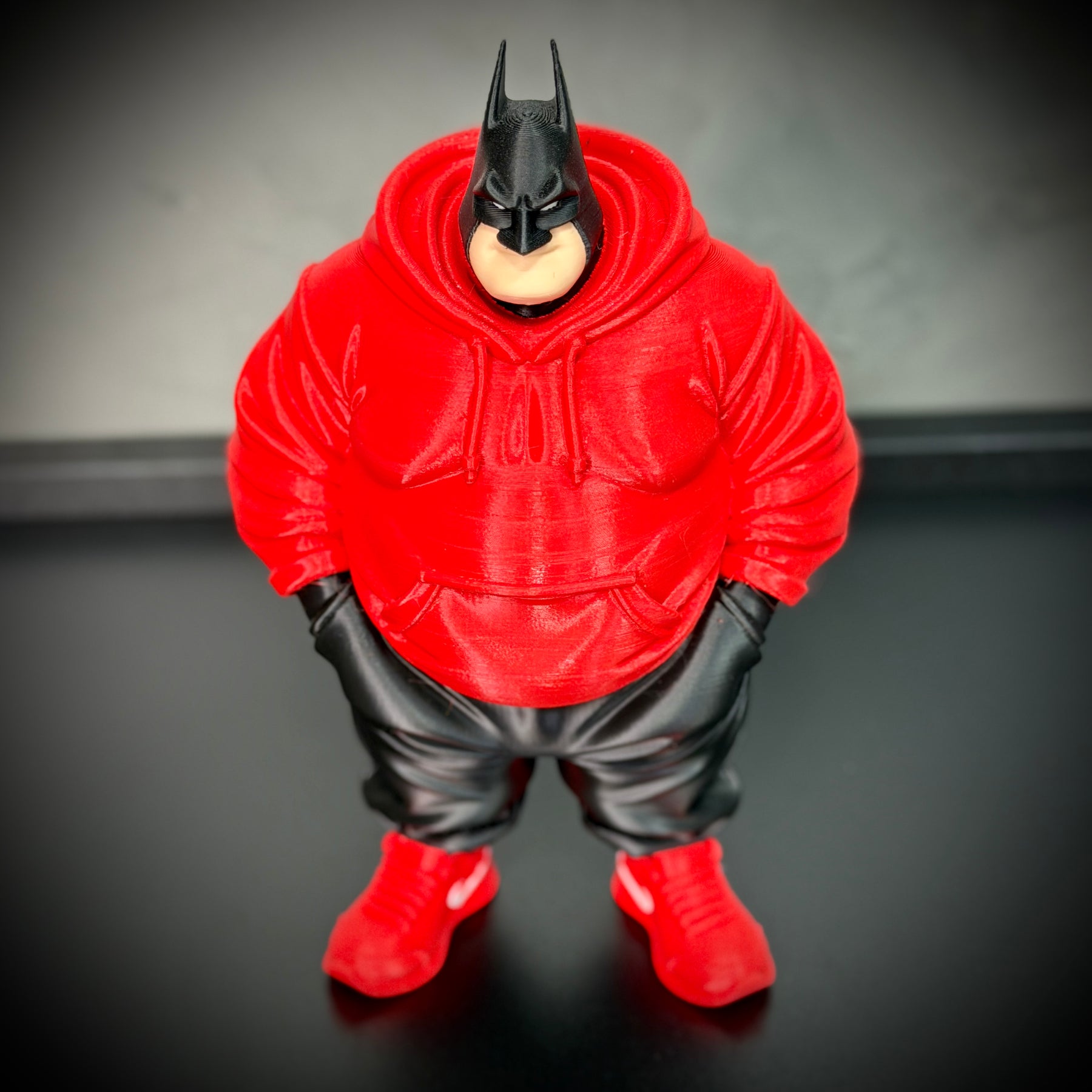 The Fat Batman Streetwise– ( Figure decorativa Batman Gordinho ) Premium de Luxo a mão, Pronta entrega