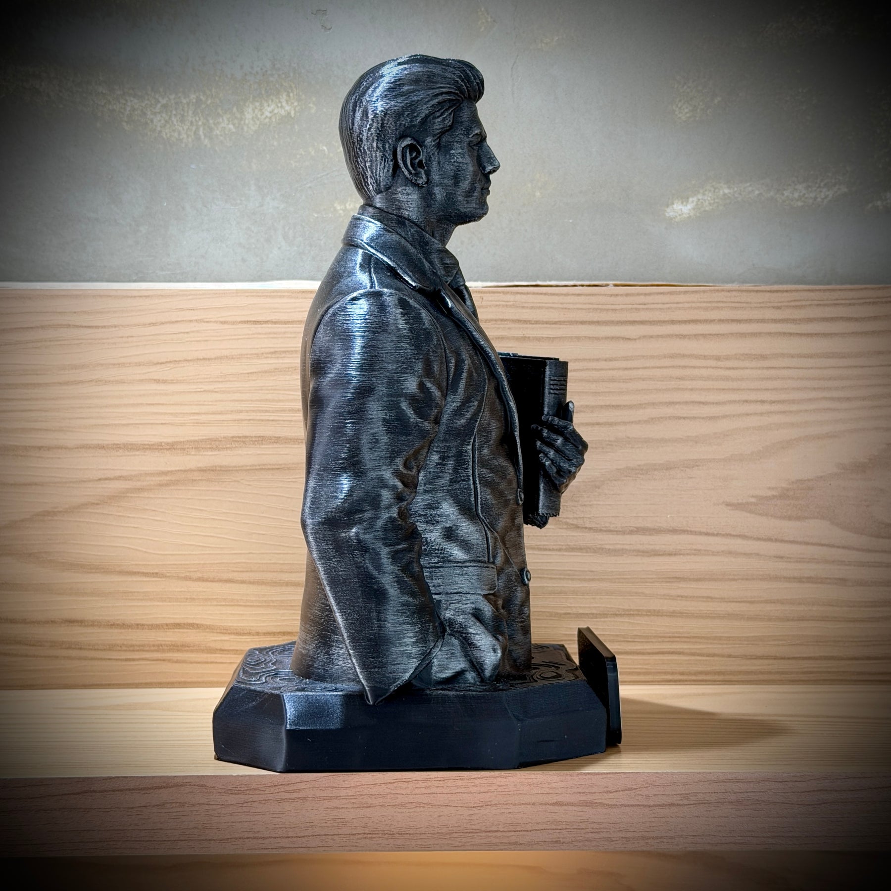 The Counter Legacy ( Figure decorativa Profissoes: Contador(a) )  Premium Decorativo  de Luxo pintado a mão, Pronta entrega ORIGINAL