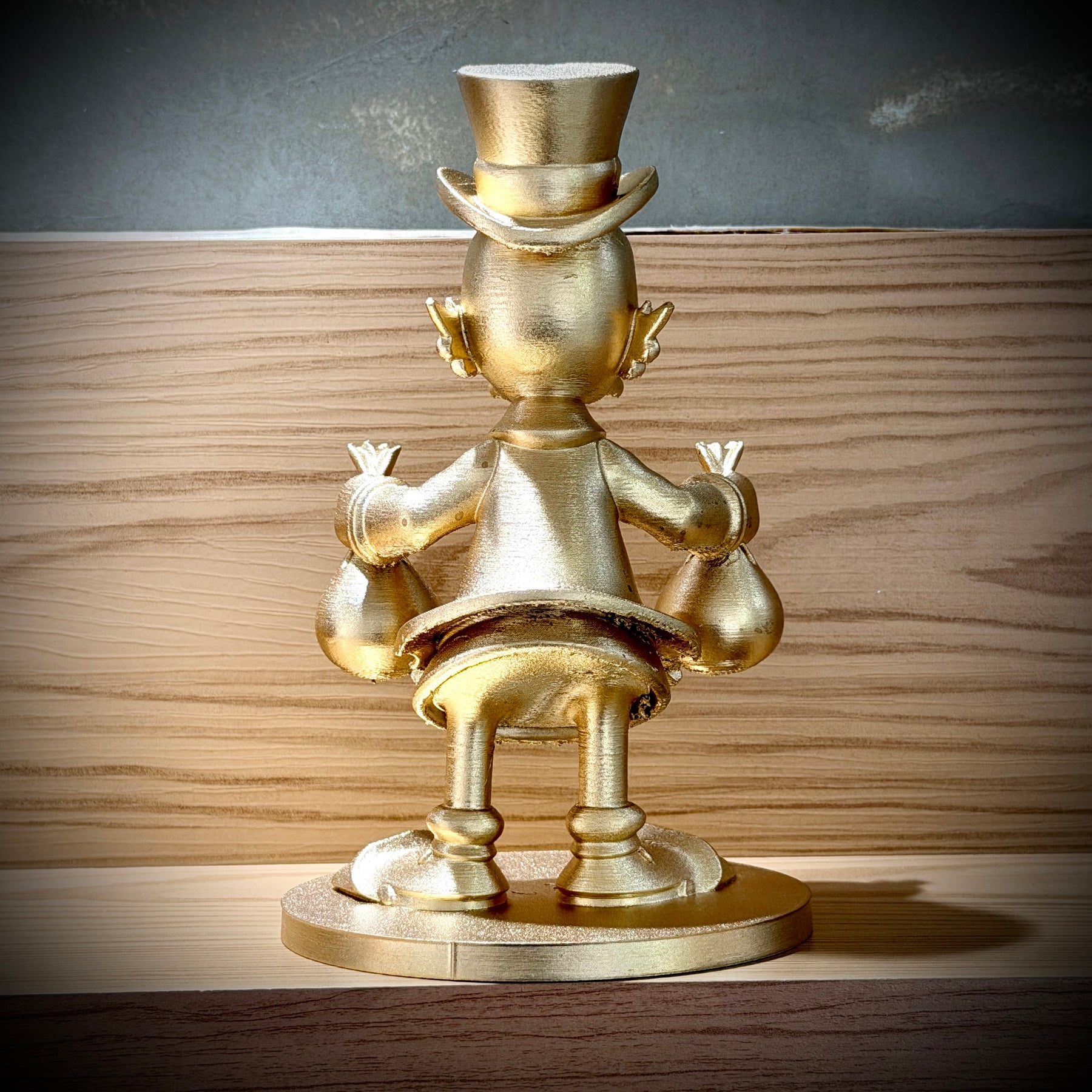 The McDuck Toten – ( Toten Tio Patinhas Dourado) Premium Decorativo  de Luxo pintado a mão, Pronta entrega ORIGINAL.