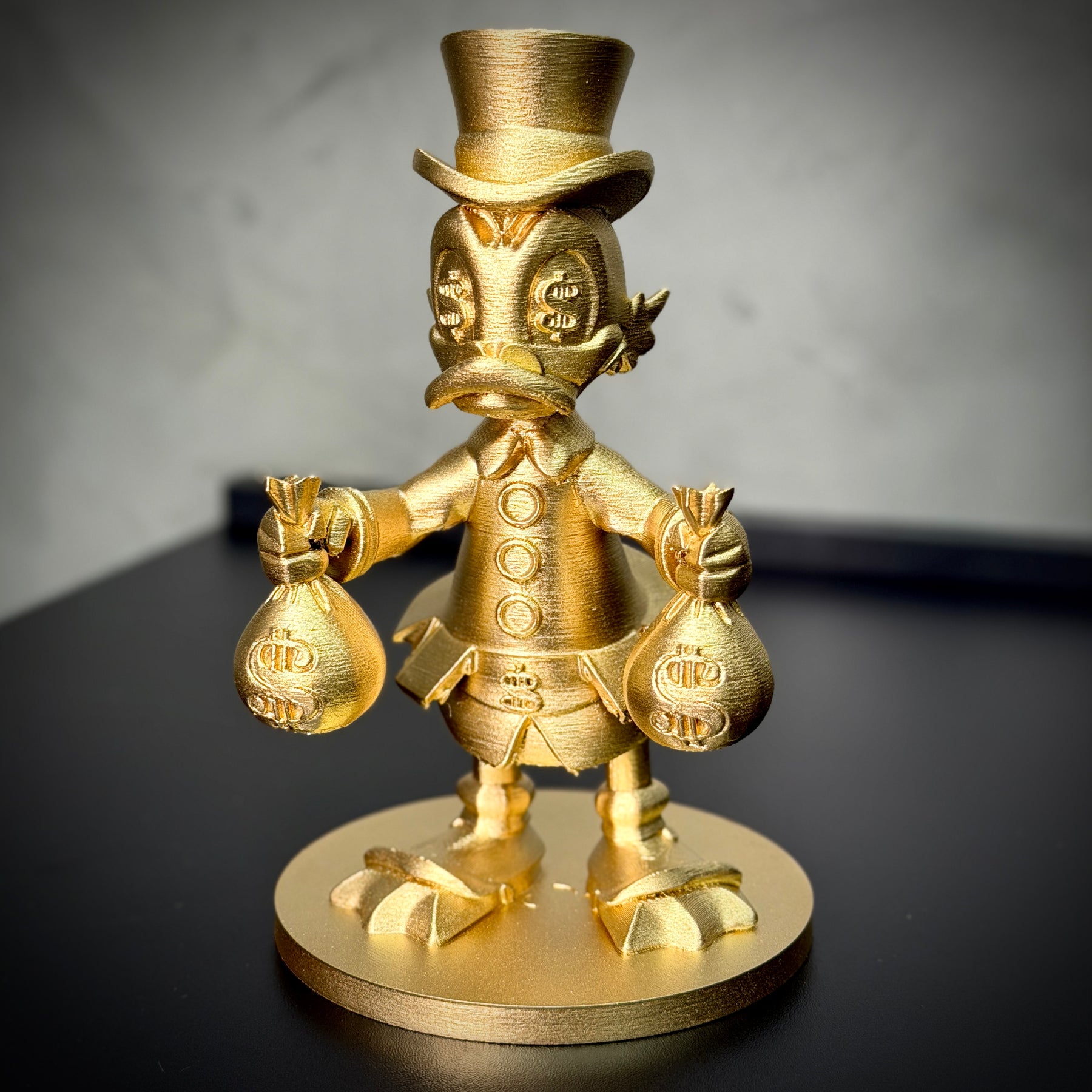 The McDuck Toten – ( Toten Tio Patinhas Dourado) Premium Decorativo  de Luxo pintado a mão, Pronta entrega ORIGINAL.