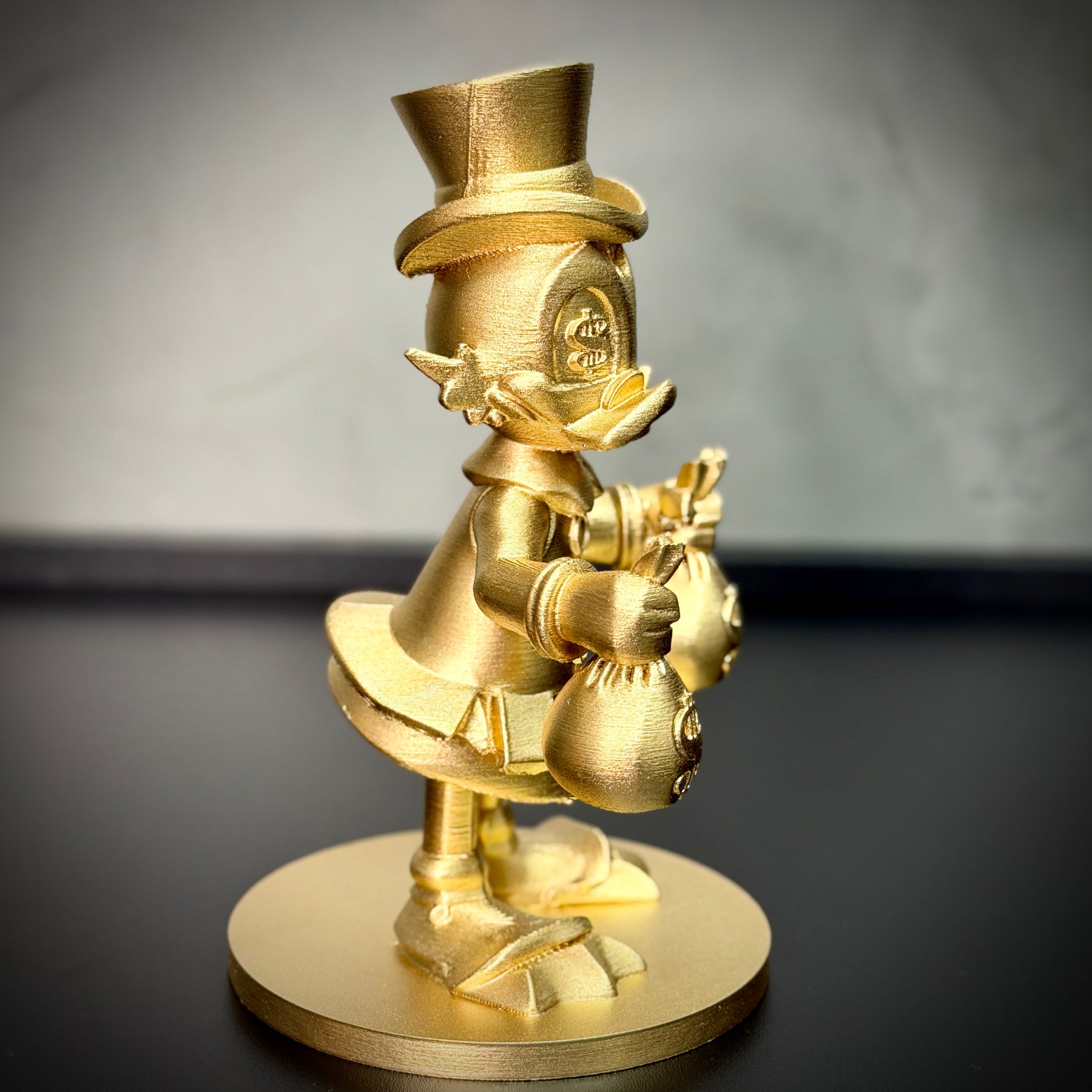 The McDuck Toten – ( Toten Tio Patinhas Dourado) Premium Decorativo  de Luxo pintado a mão, Pronta entrega ORIGINAL.