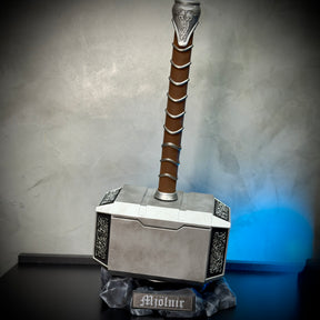 Martelo do Thor  Mjolnir Thor (Tamanho Real de Luxo) Com Base Colecionável Decoração de Luxo Pronta Entrega