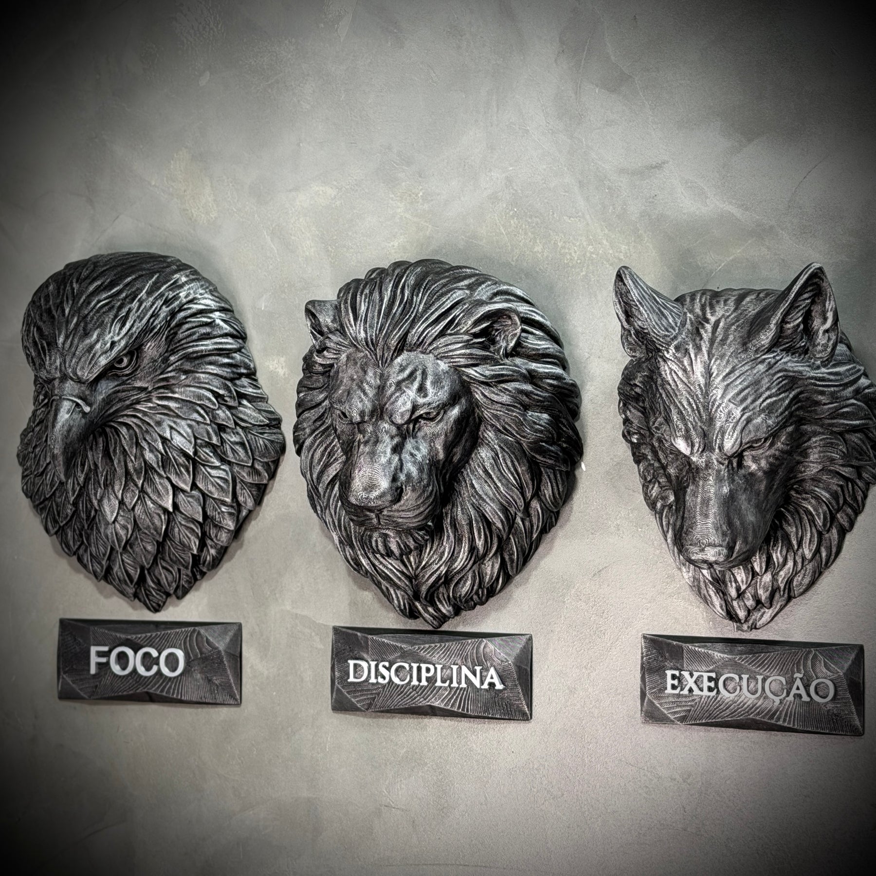 Kit 3 Artes de Parede Premium Decorativos Leão Disciplina, Lobo Execução, Aguia Foco, de Luxo pintados a mão, Pronta entrega ORIGINAL.