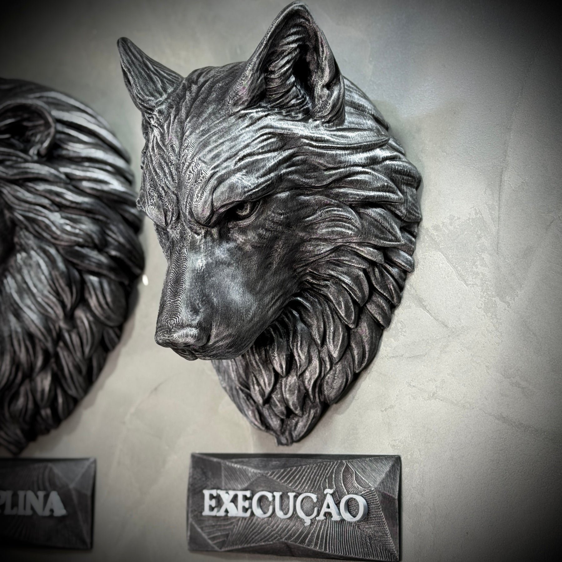 Kit 3 Artes de Parede Premium Decorativos Leão Disciplina, Lobo Execução, Aguia Foco, de Luxo pintados a mão, Pronta entrega ORIGINAL.
