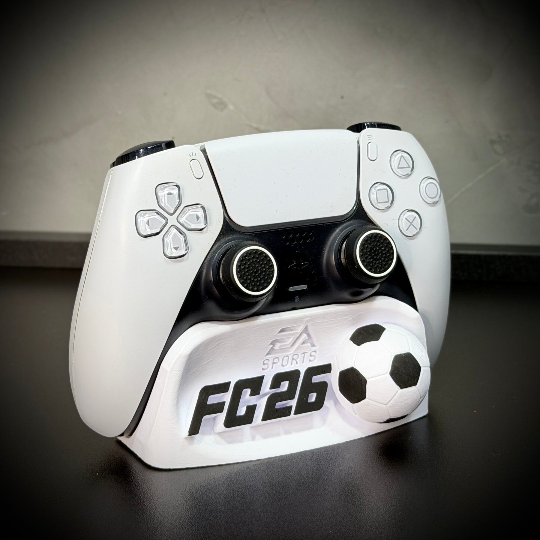 Suporte Premium Para Controle Dualsense Ps5 FC 25 (fifa 26)  de luxo pintado a mão Pronta Entrega+ Chaveiro de brinde