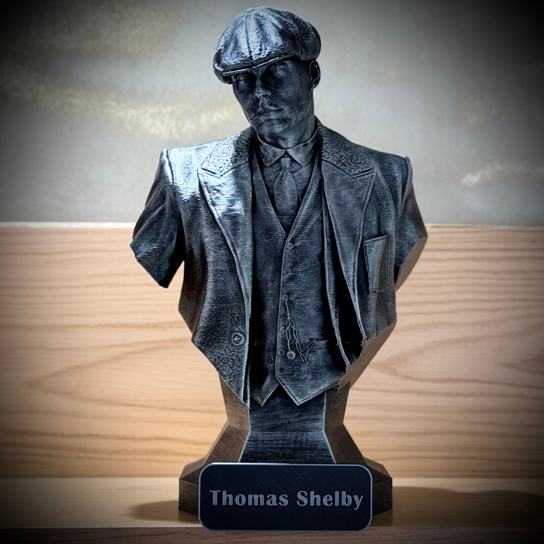 The Shelby Legacy – ( Busto Thomas Shelby ) Premium Decorativo  de Luxo pintado a mão, Pronta entrega ORIGINAL.