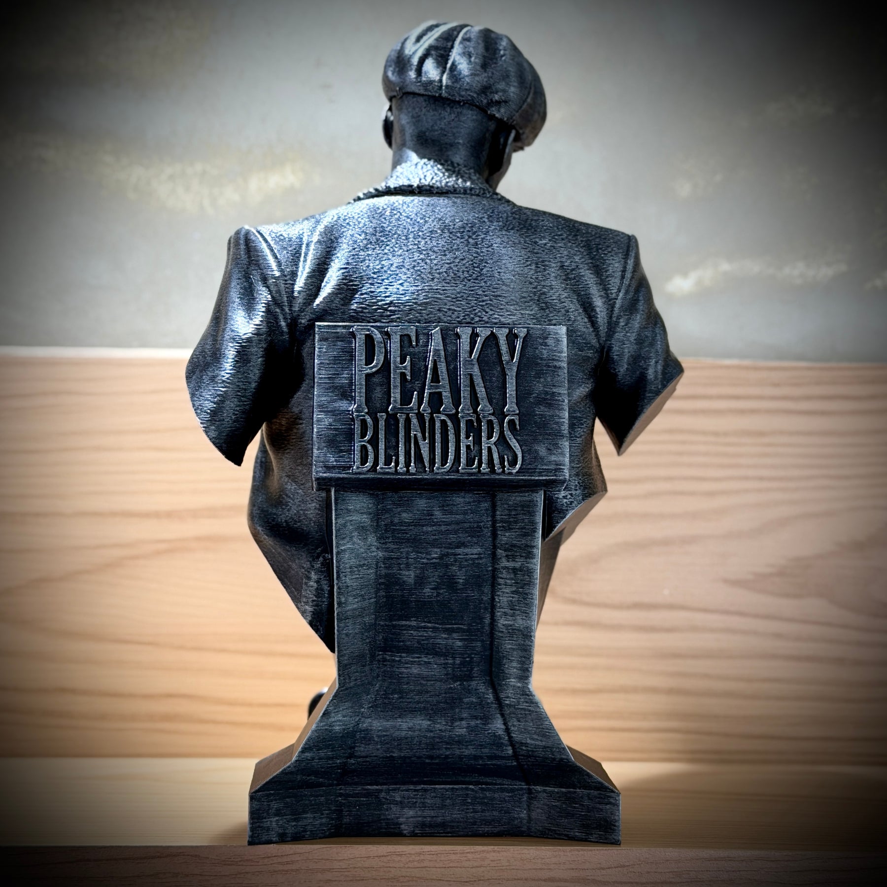 The Shelby Legacy – ( Busto Thomas Shelby ) Premium Decorativo  de Luxo pintado a mão, Pronta entrega ORIGINAL.