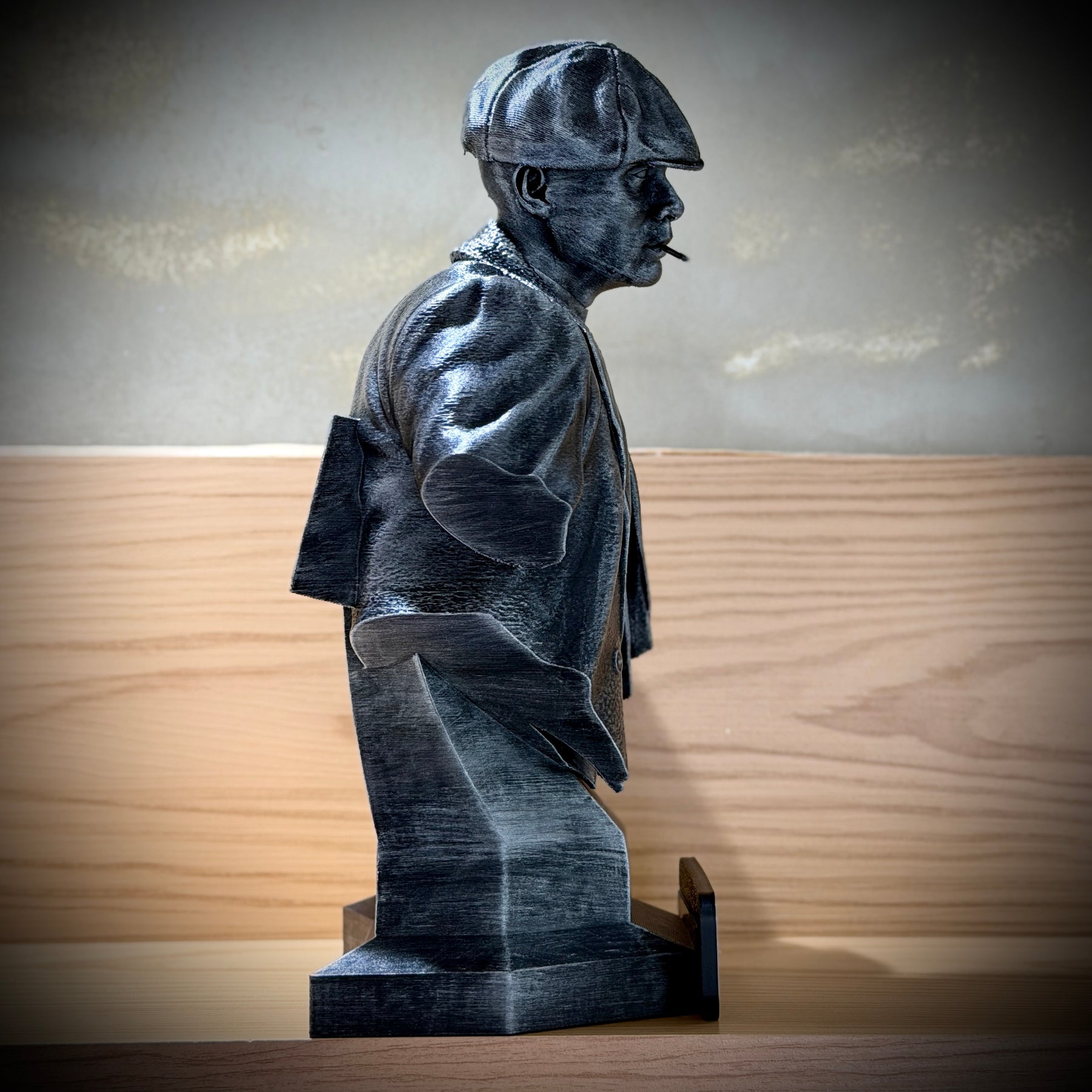 The Shelby Legacy – ( Busto Thomas Shelby ) Premium Decorativo  de Luxo pintado a mão, Pronta entrega ORIGINAL.