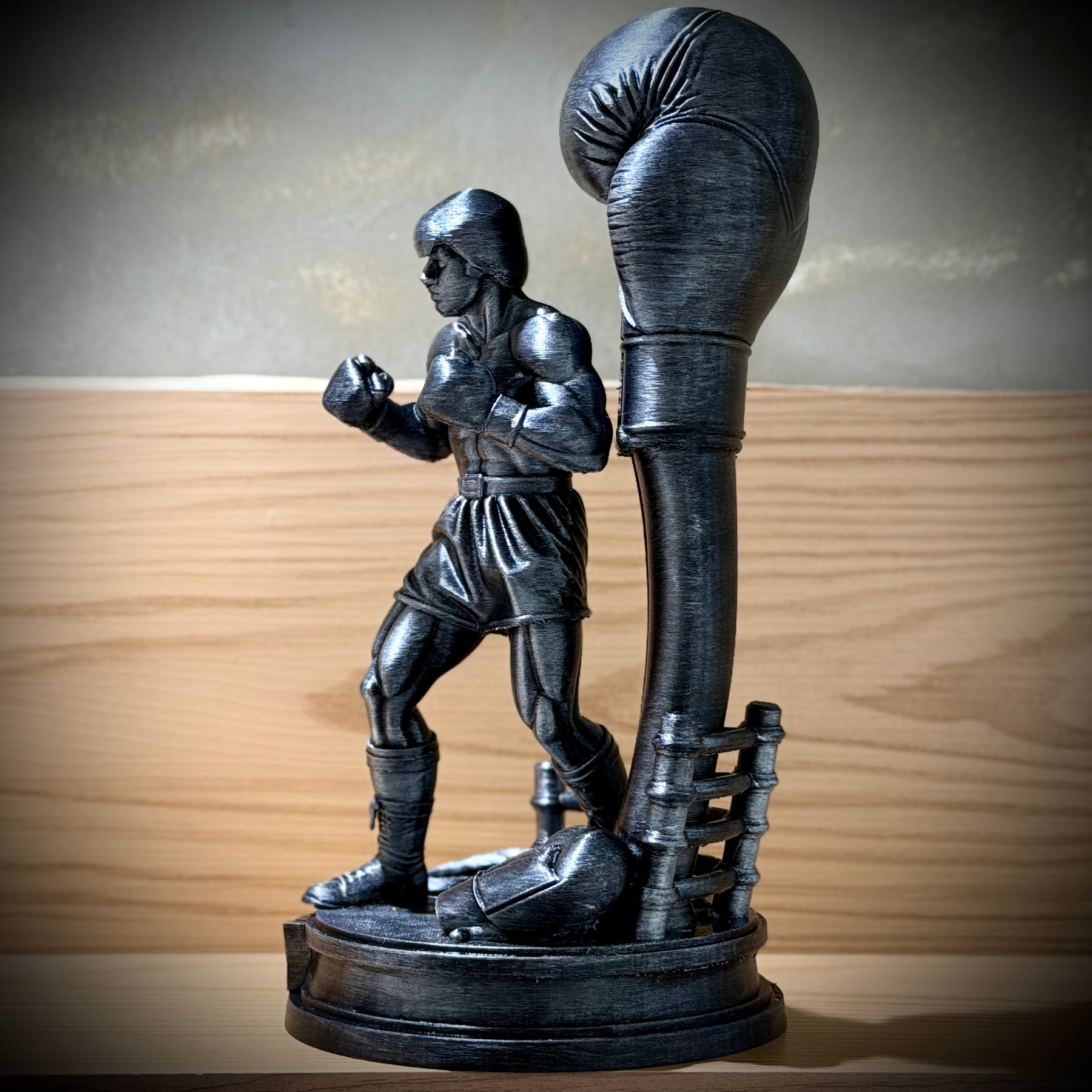 The Rocky Legacy – ( Figure Rocky Balboa ) Premium Decorativo  de Luxo pintado a mão, Pronta entrega ORIGINAL.
