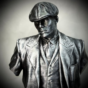 The Shelby Legacy – ( Busto Thomas Shelby ) Premium Decorativo  de Luxo pintado a mão, Pronta entrega ORIGINAL.