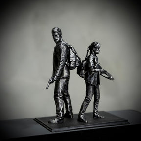 The Last Light (Luminária Action Figure LED The Last of Us ) Premium de Luxo a mão, Pronta entrega