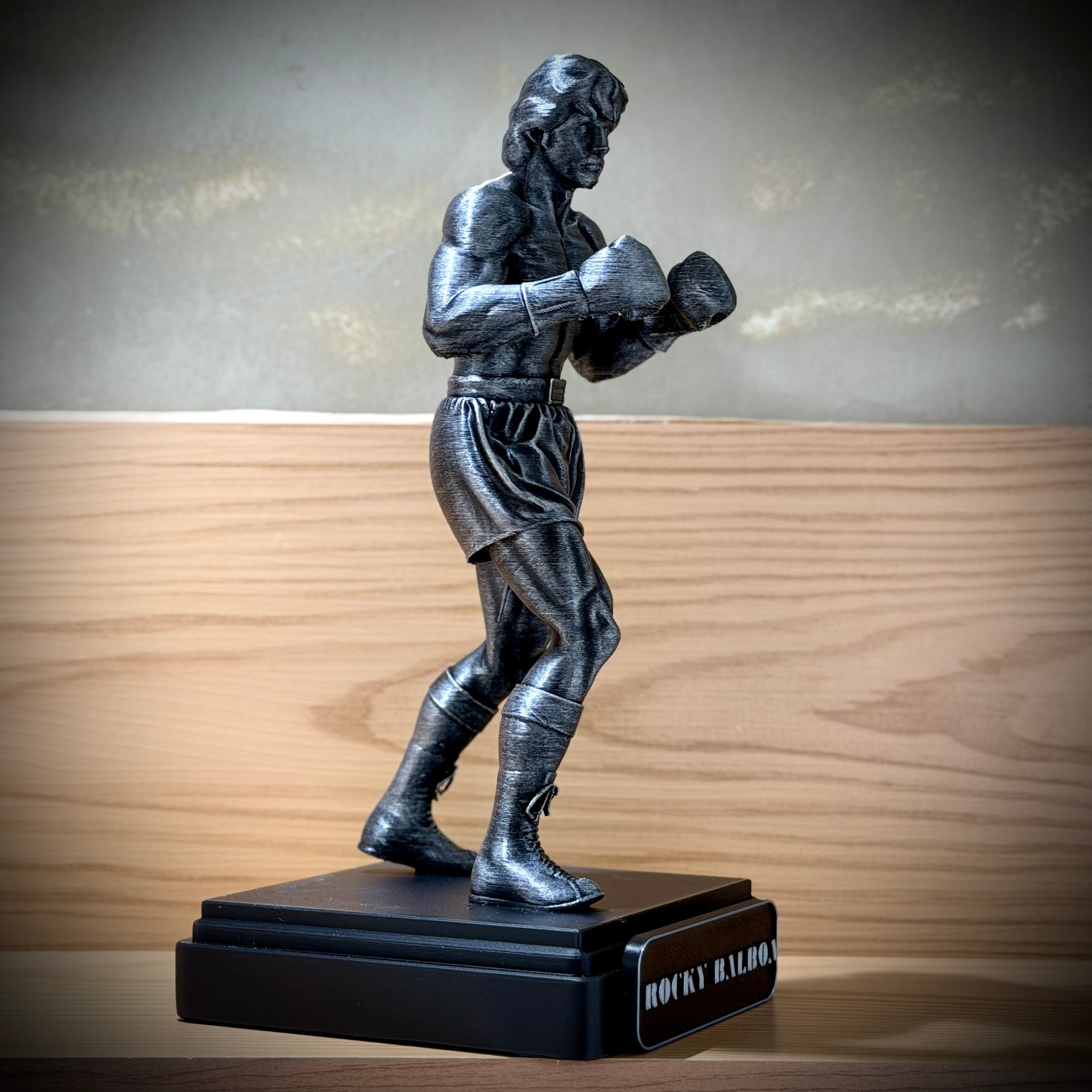 The Champion Rocky – ( Figure Rocky Balboa ) Premium Decorativo  de Luxo pintado a mão, Pronta entrega ORIGINAL.