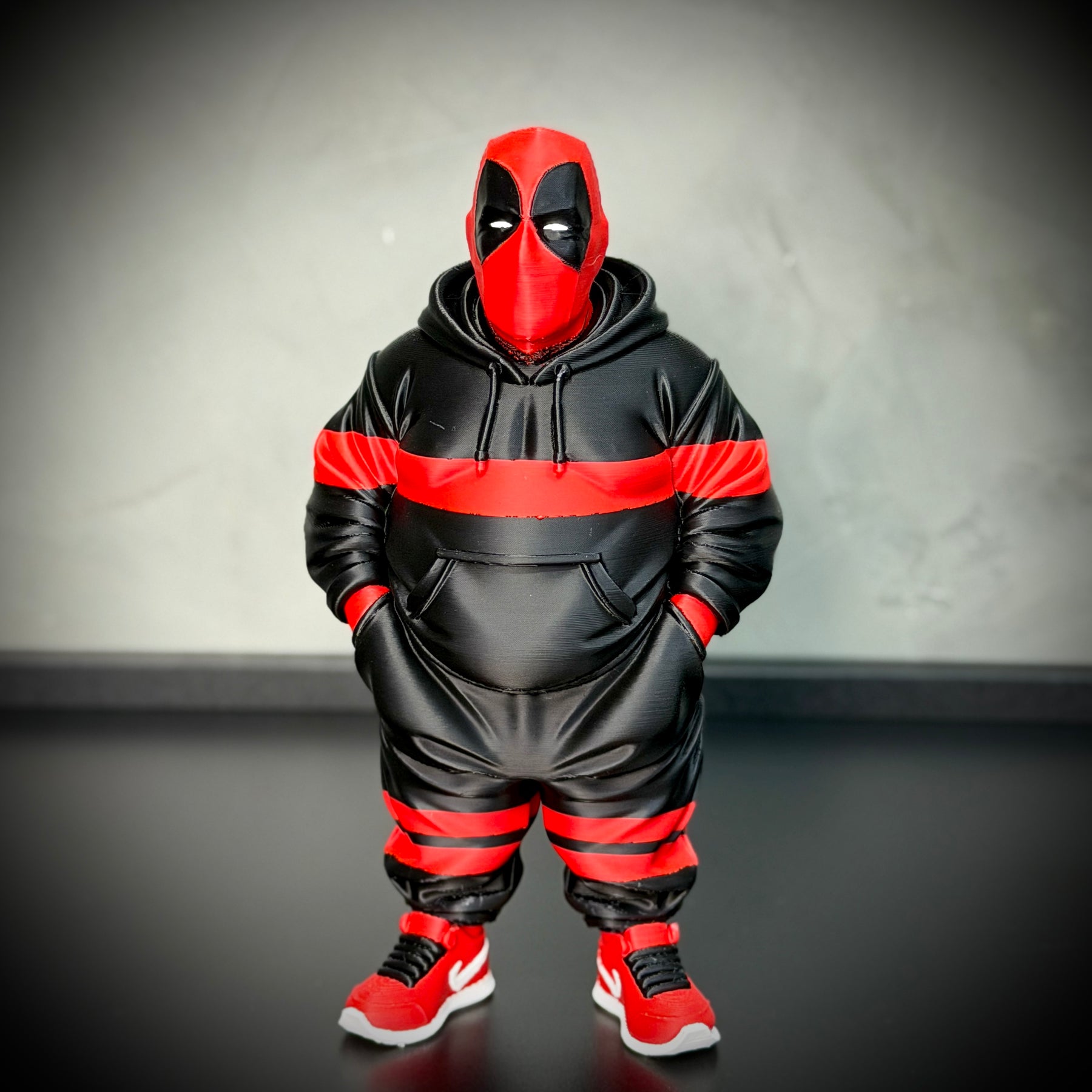 The Fat Deadpool Streetwise– ( Figure decorativa Deadpool Gordinho ) Premium de Luxo a mão, Pronta entrega