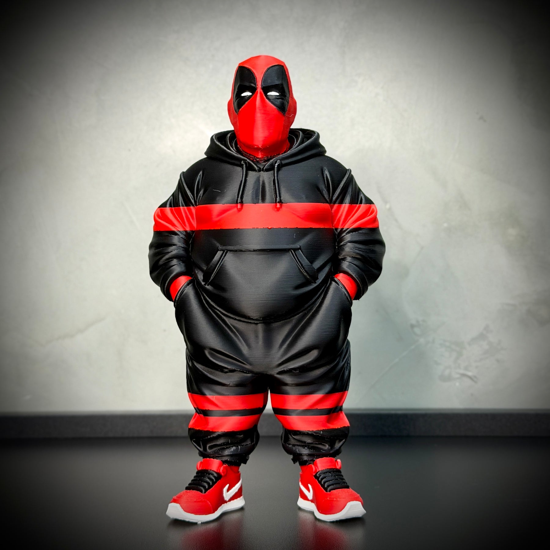 The Fat Deadpool Streetwise– ( Figure decorativa Deadpool Gordinho ) Premium de Luxo a mão, Pronta entrega