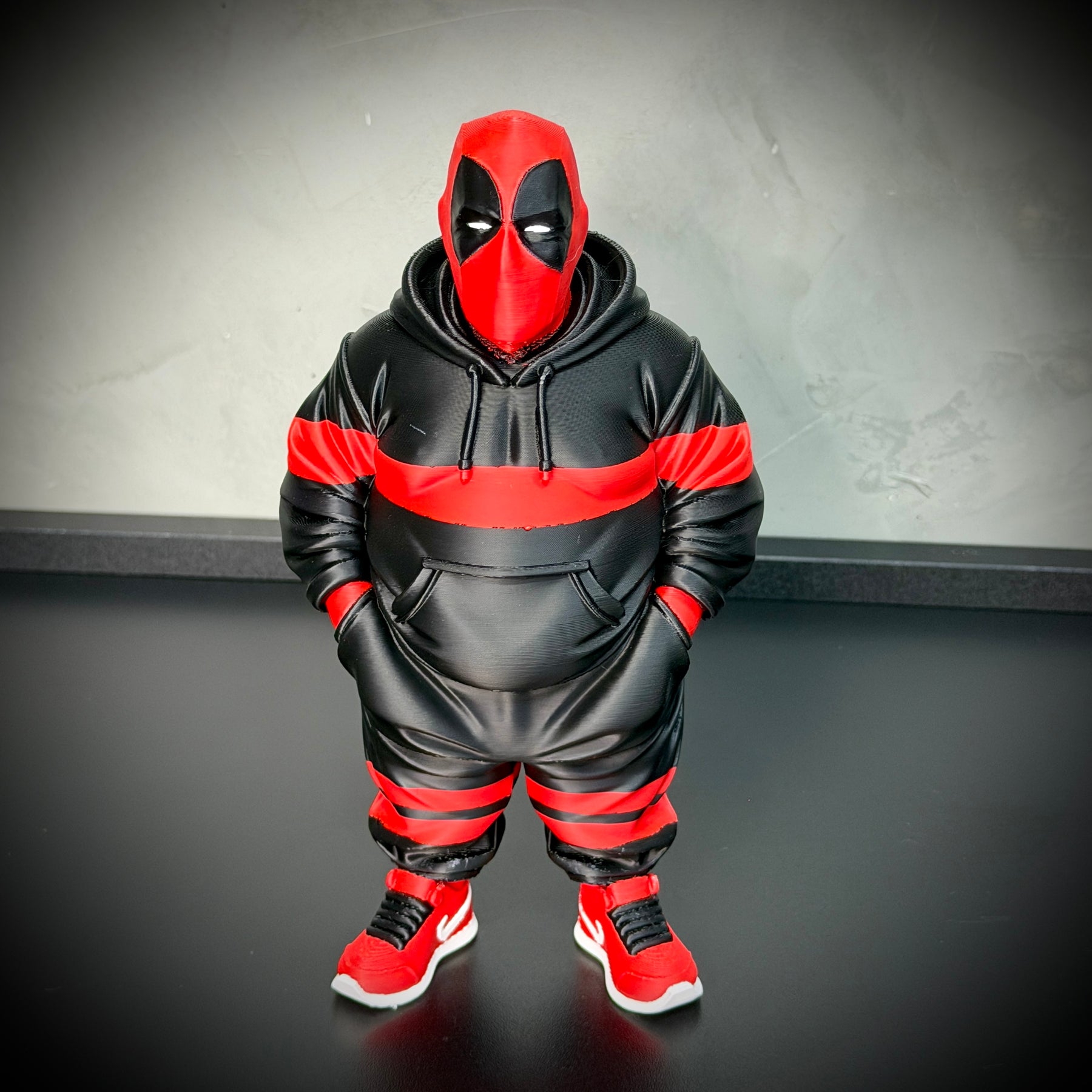 The Fat Deadpool Streetwise– ( Figure decorativa Deadpool Gordinho ) Premium de Luxo a mão, Pronta entrega